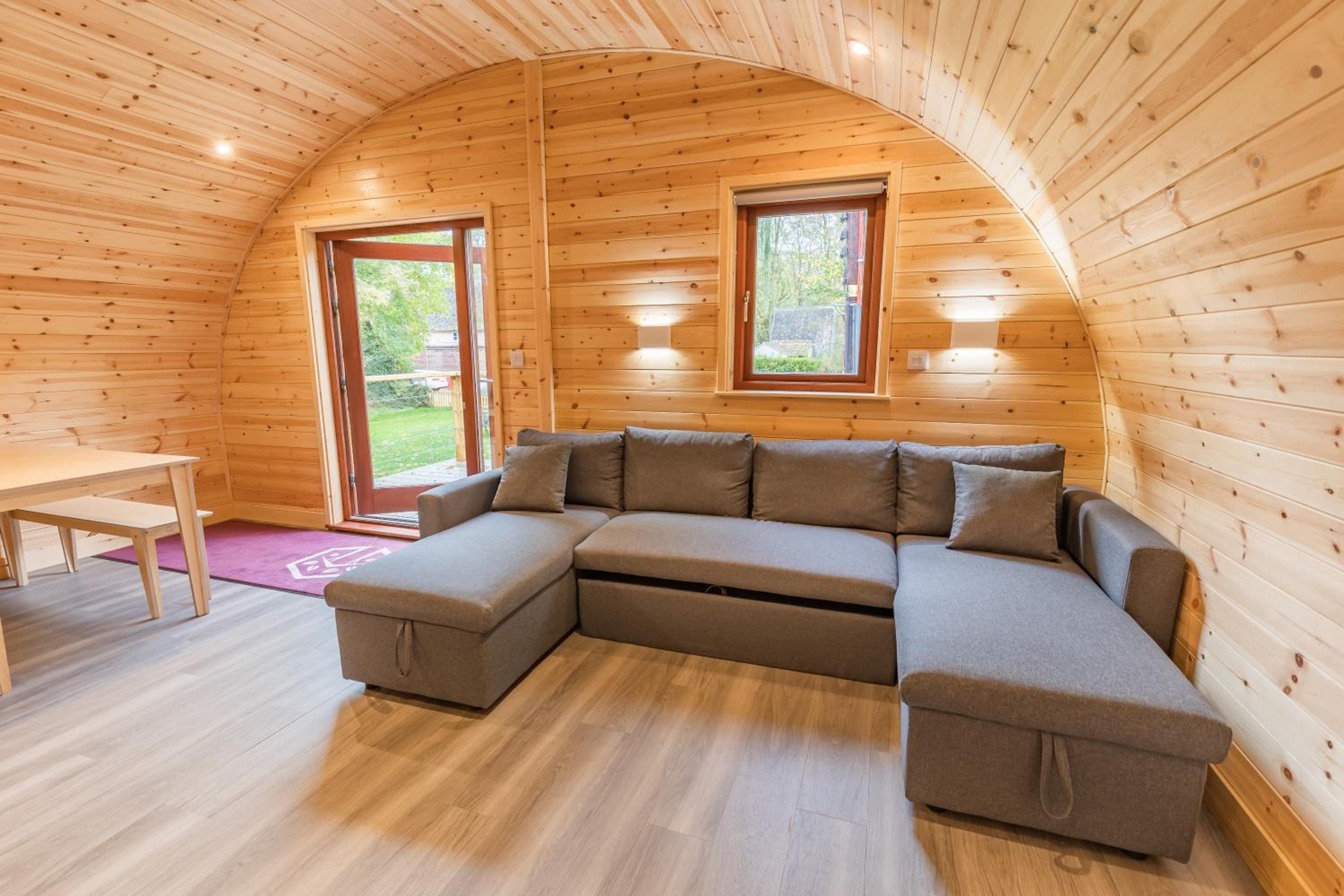Two-Bedroom Apartment with Garden View photo 1