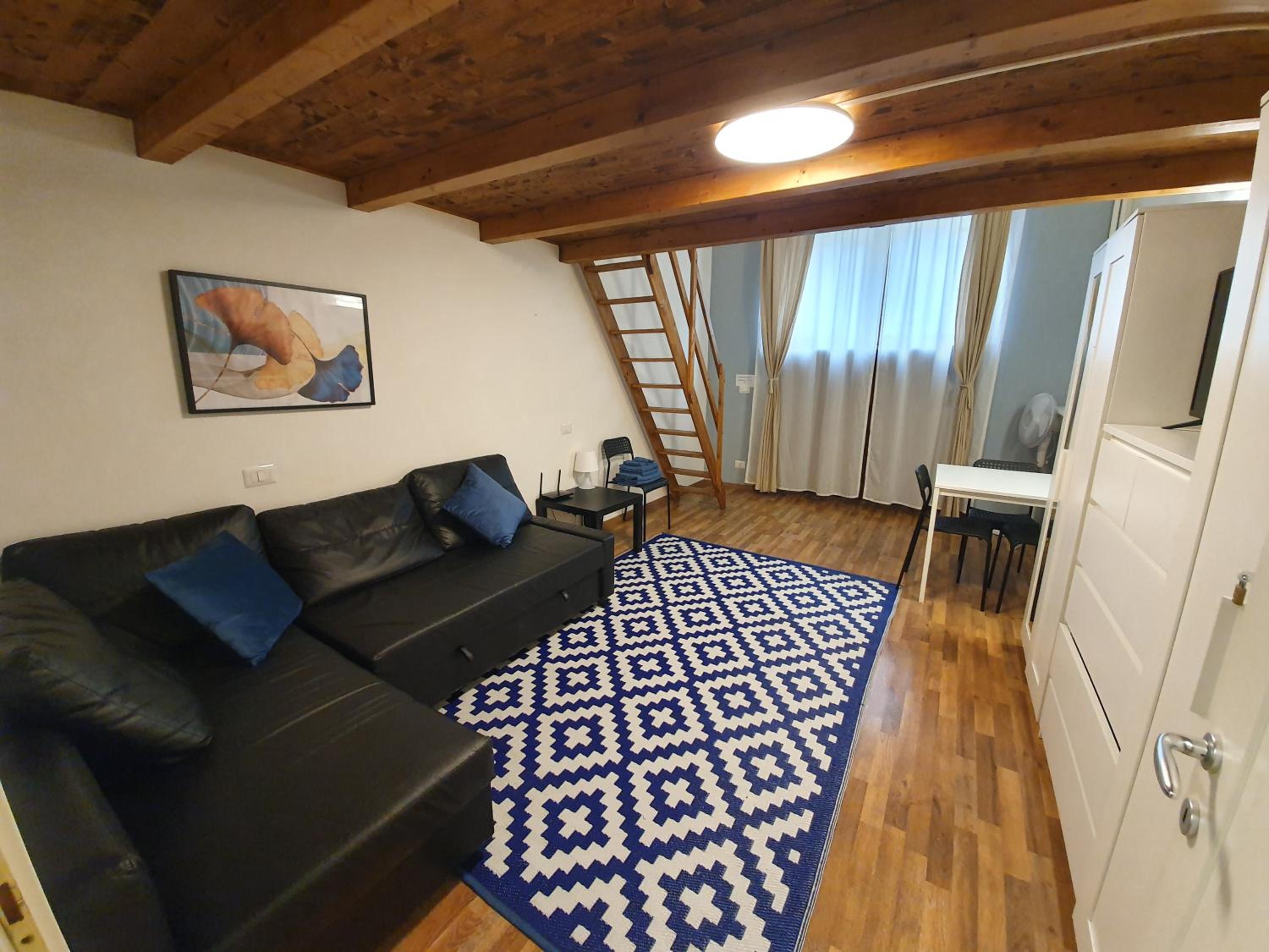 Two-Bedroom Apartment - Photo 8