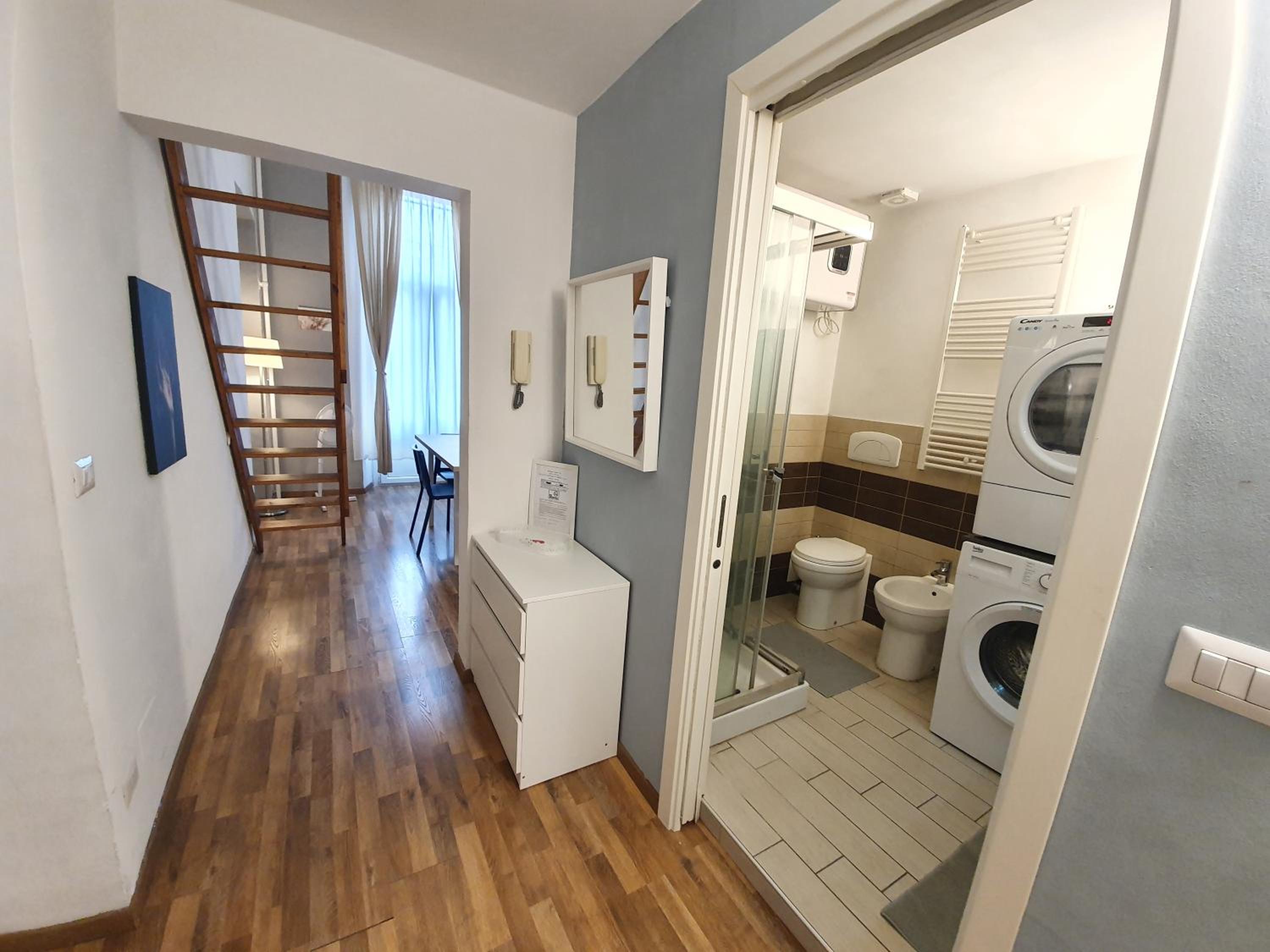 Two-Bedroom Apartment - Photo 6