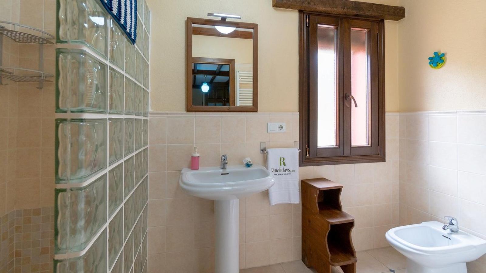 Casa de Seis Habitaciones