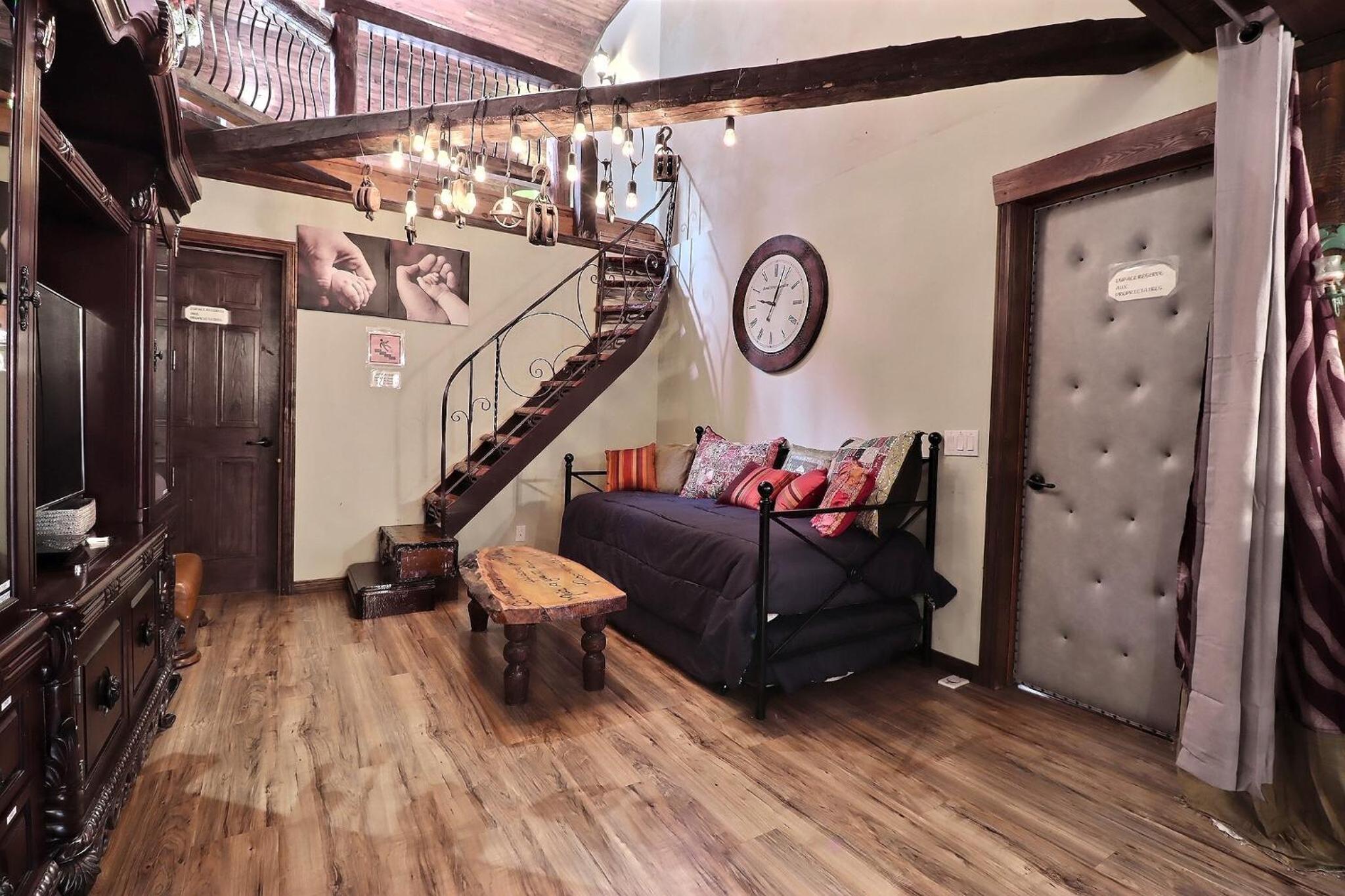 Four-Bedroom House photo 1