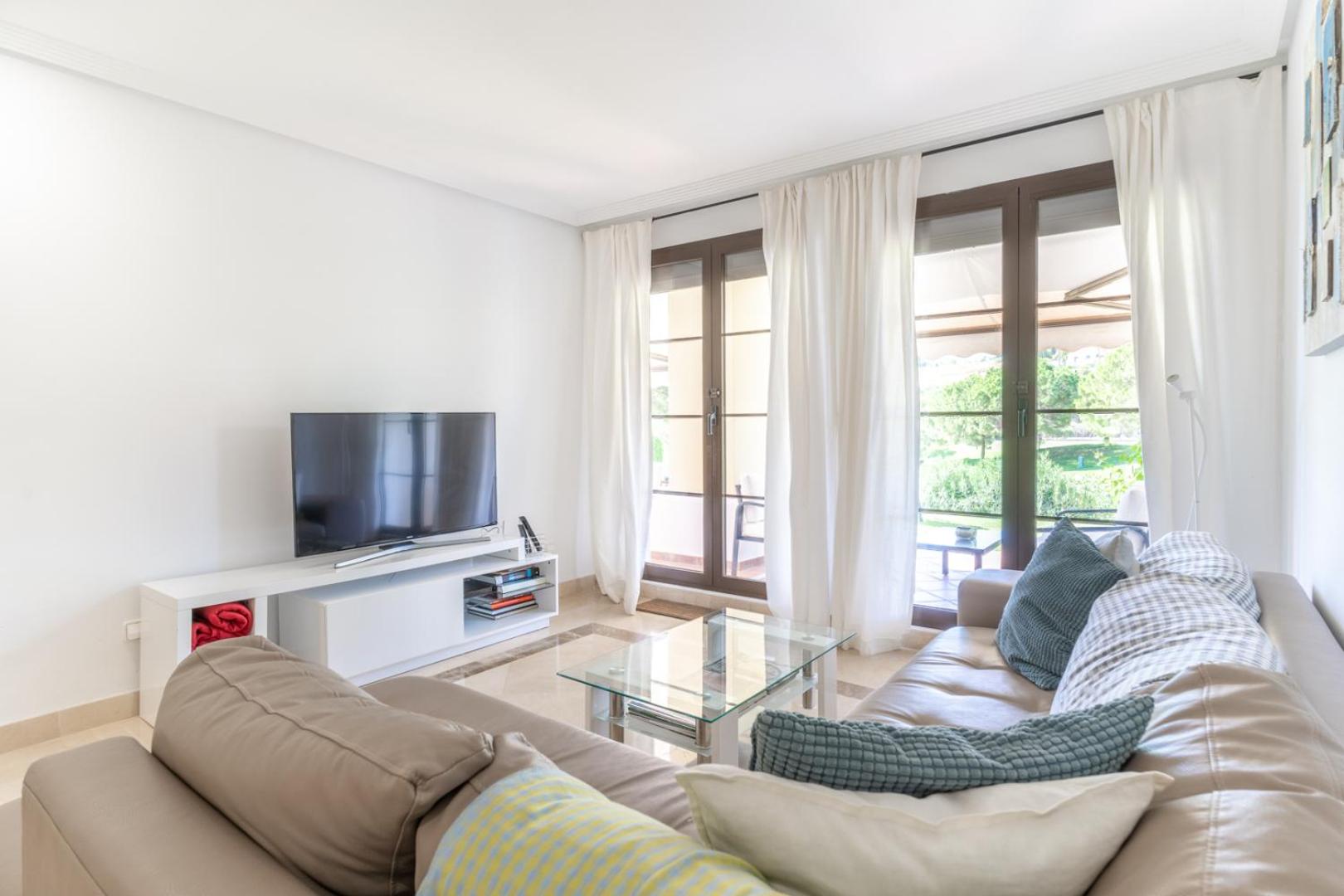Apartamento con vista al jardín