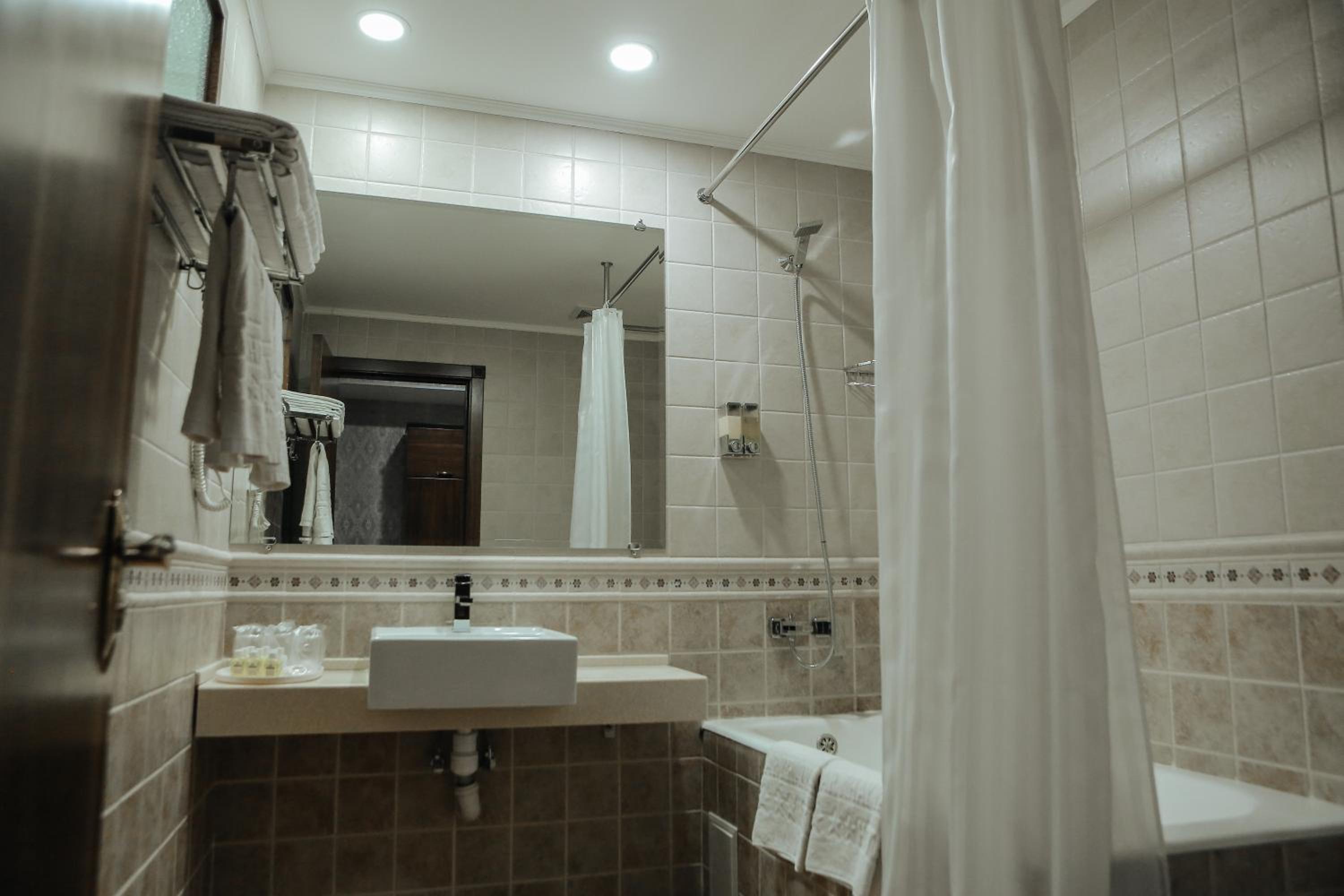 Superior Single Room photo 3