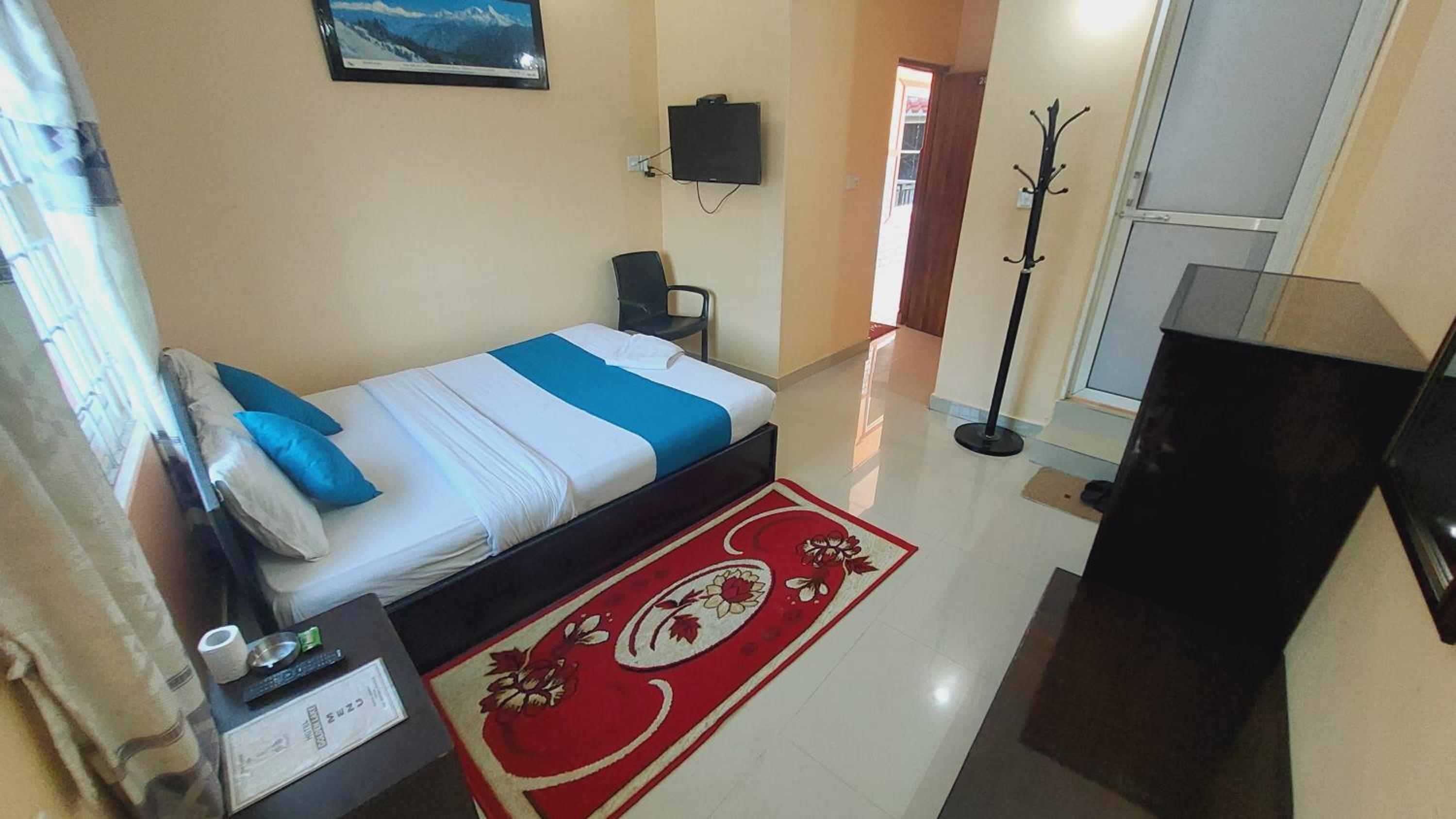 King Room with Lake View photo 2