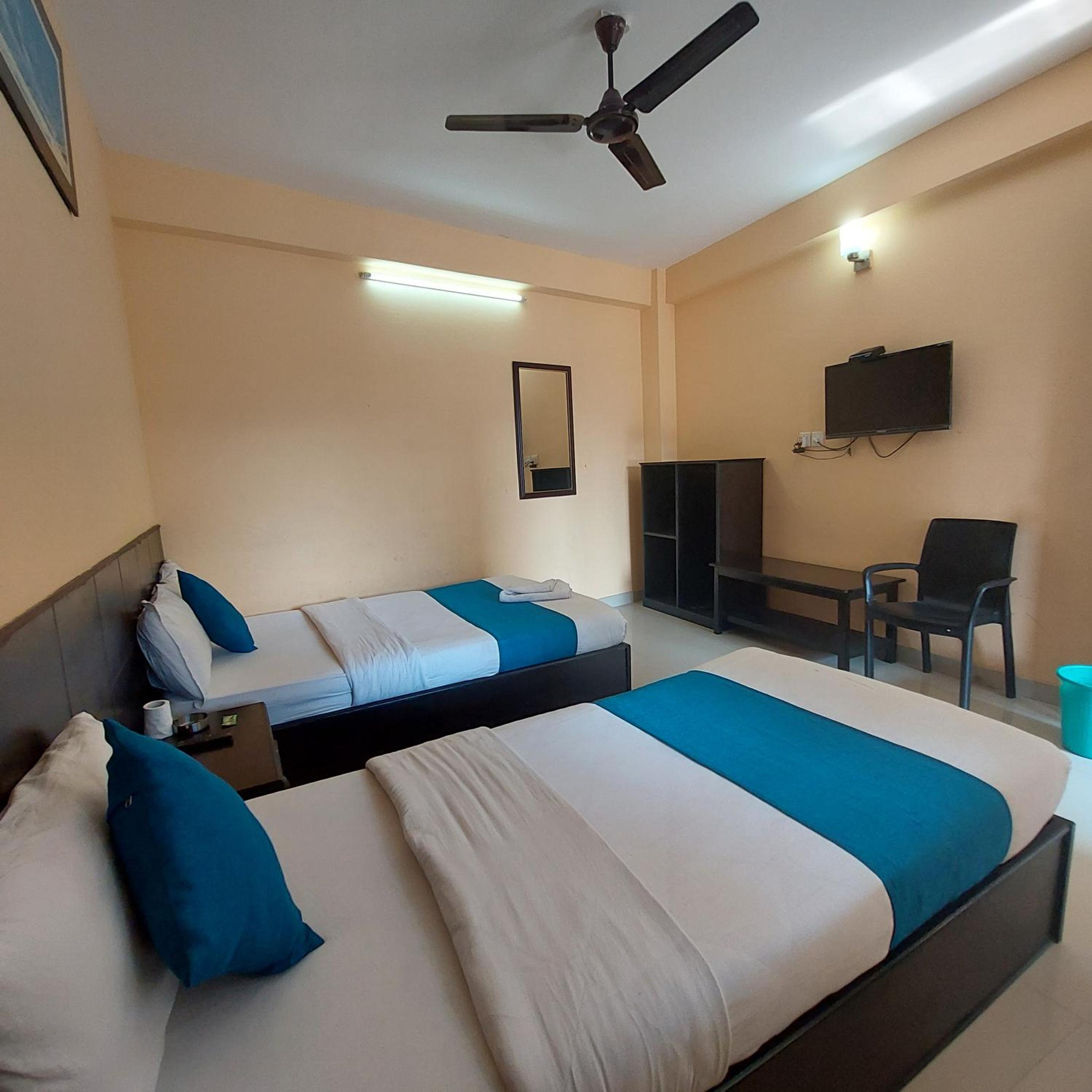 Double or Twin Room photo 1