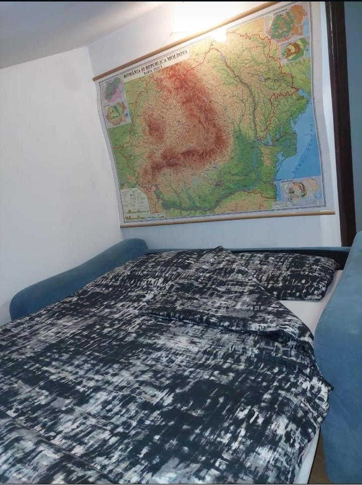 Two-Bedroom Apartment - Photo 35