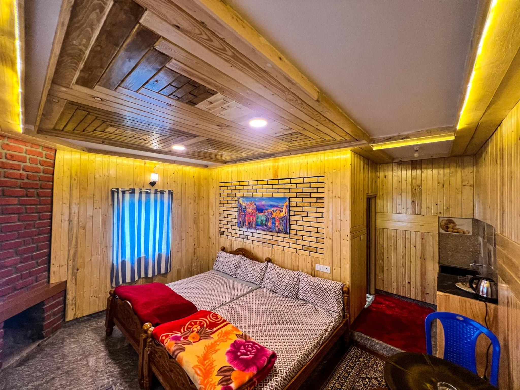 Double Room with Balcony