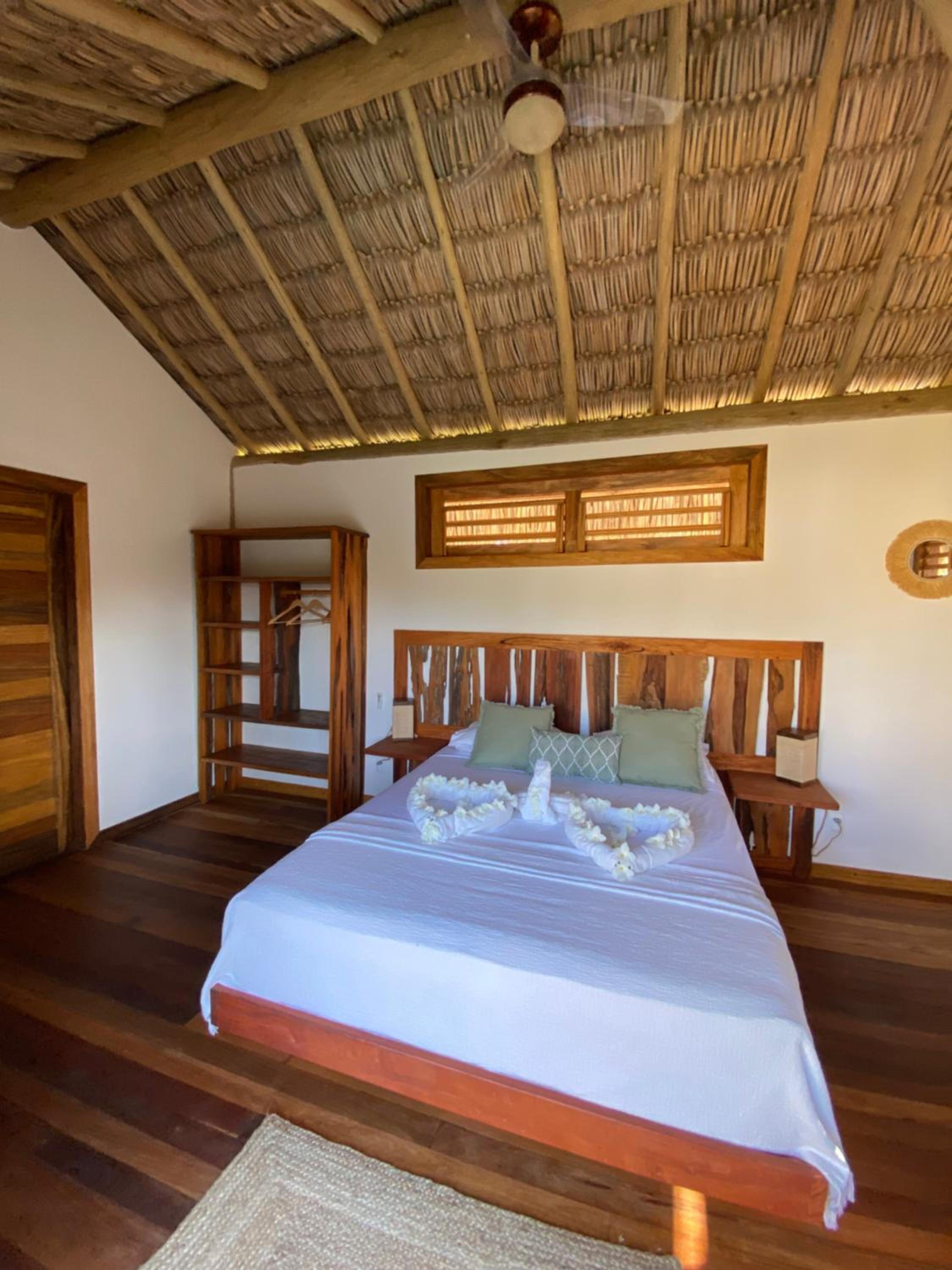 One-Bedroom House photo 1