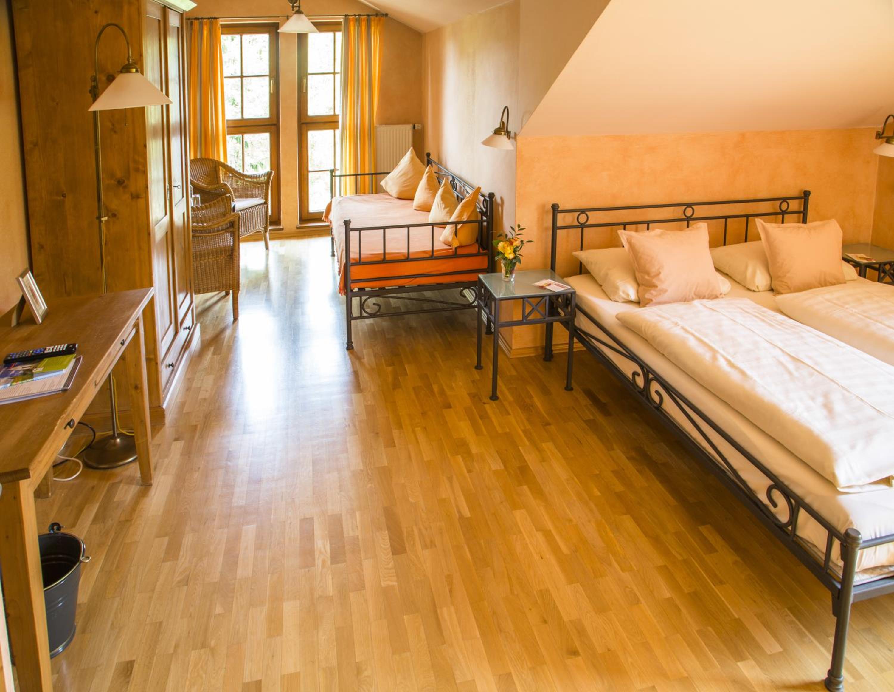Standard Double Room - Photo 1