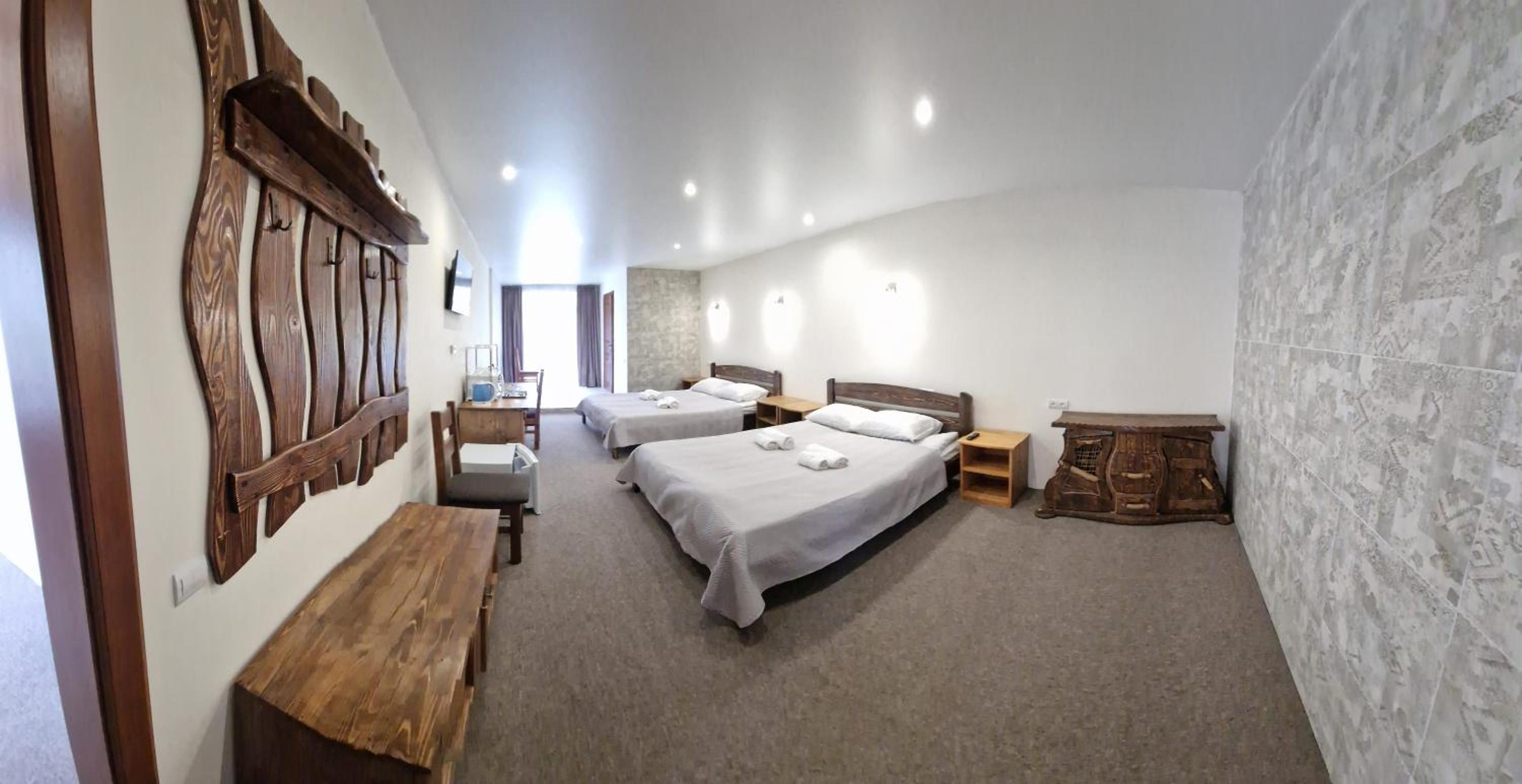 Suite with Mountain View photo 1