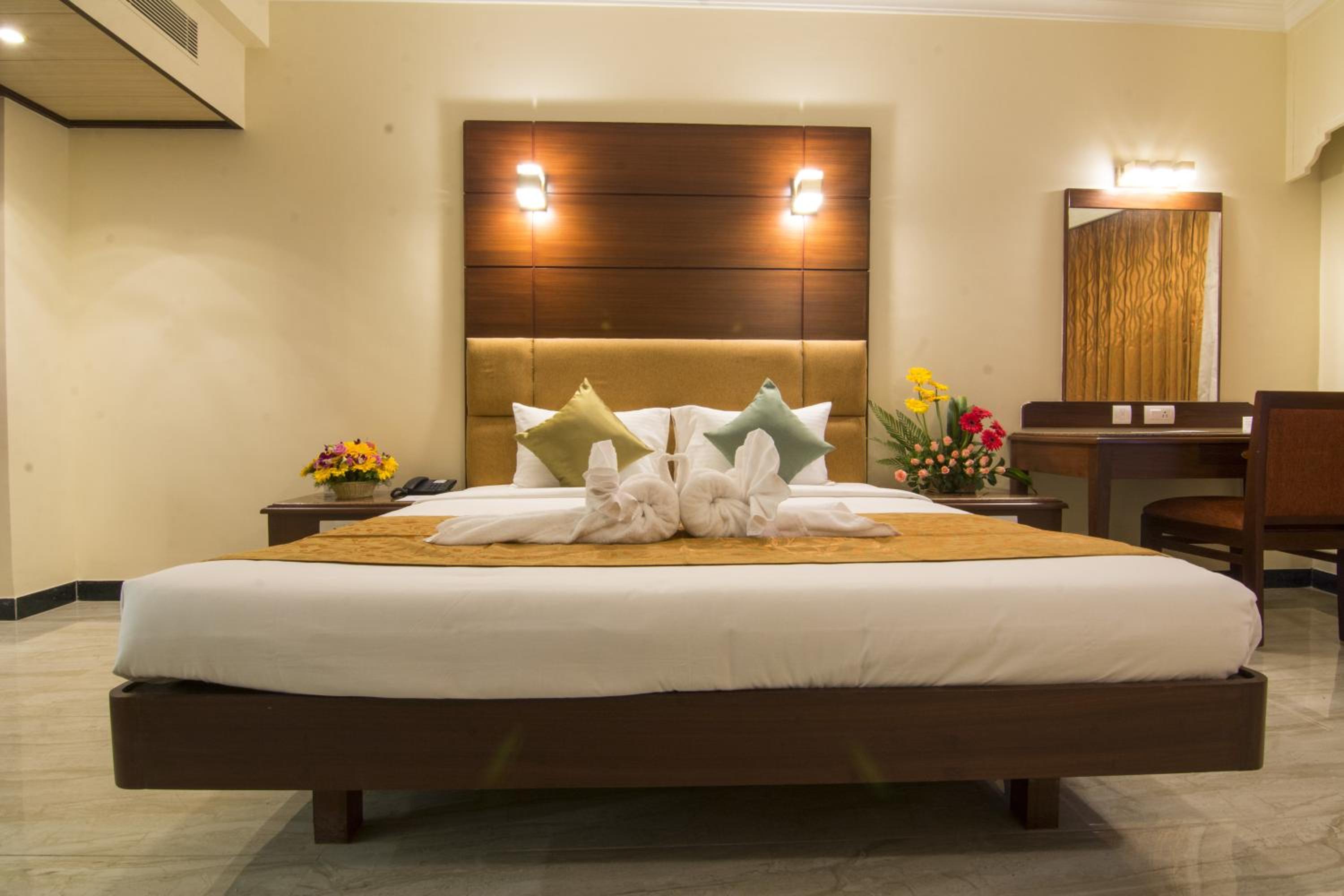 Standard Double or Twin Room - Photo 1
