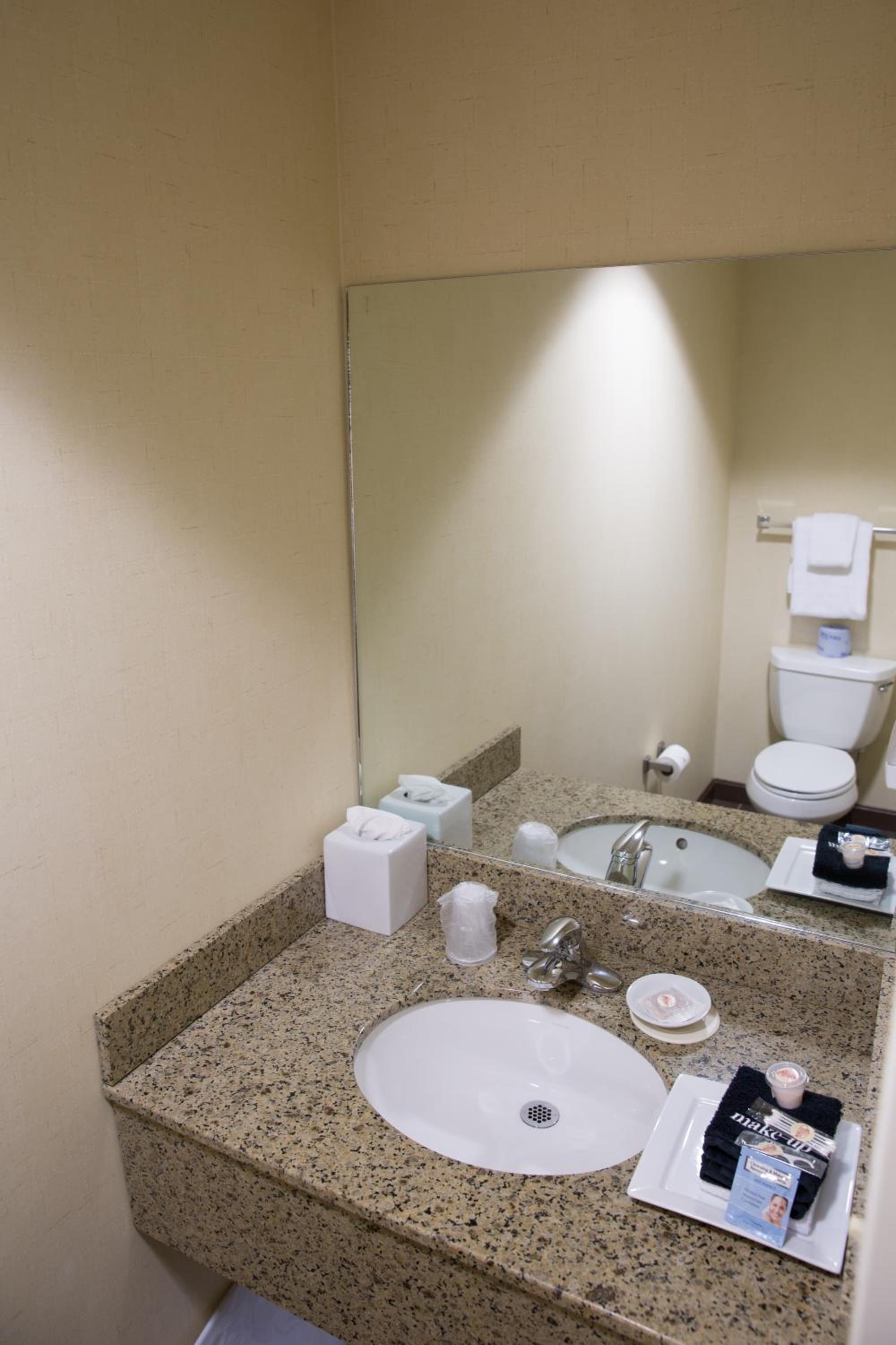 Suite with River View photo 3