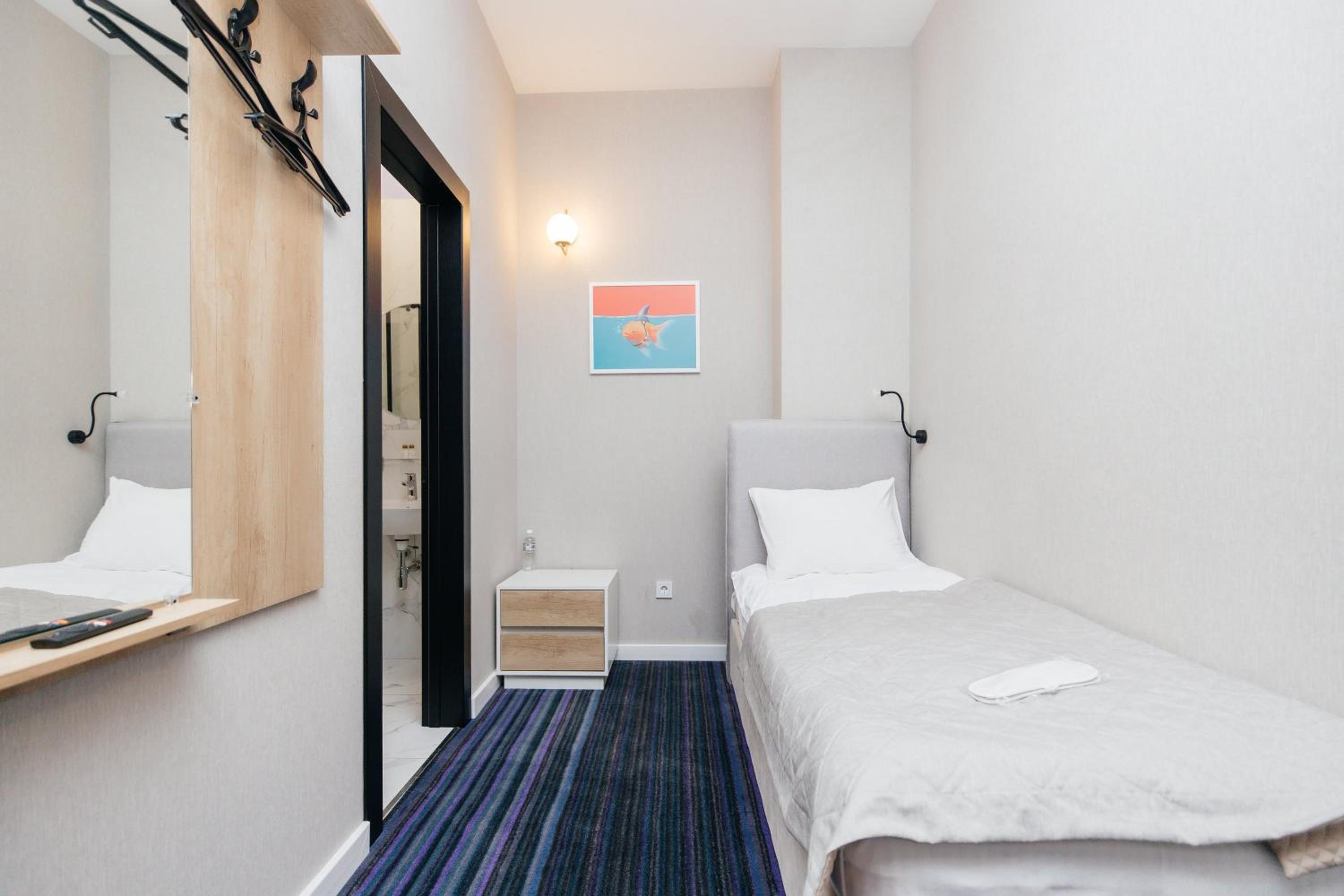 Single Room with Shower photo 1