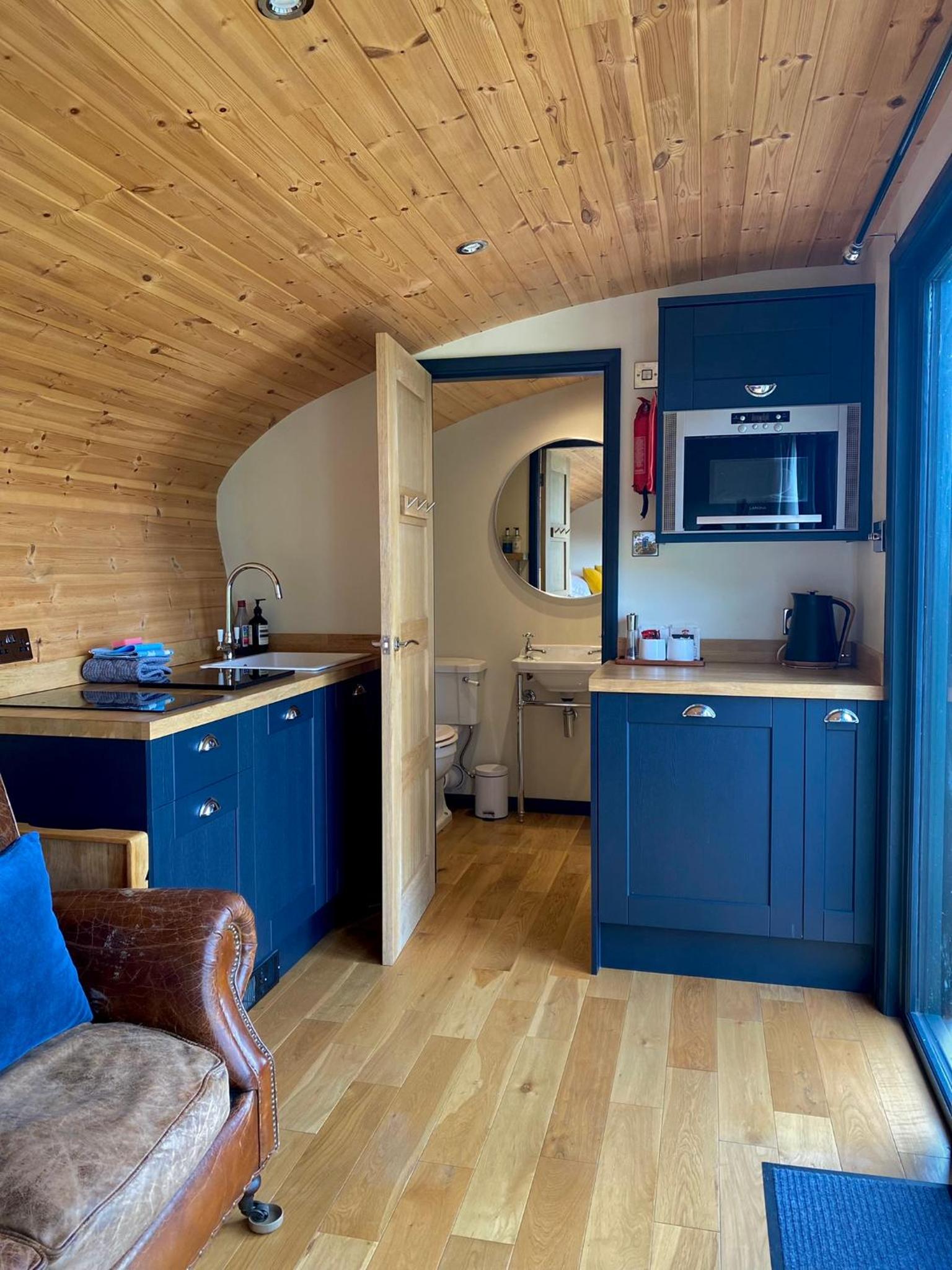 One-Bedroom Apartment - Photo 7