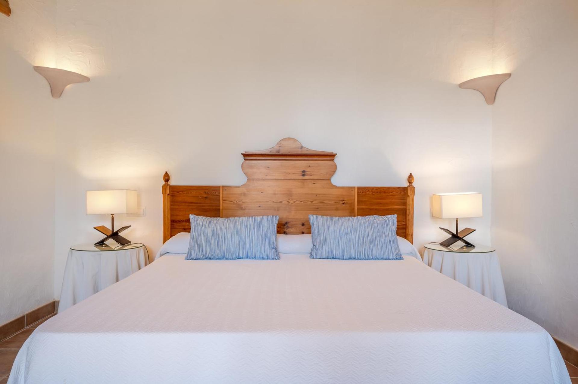 Junior Suite with Terrace - Photo 13
