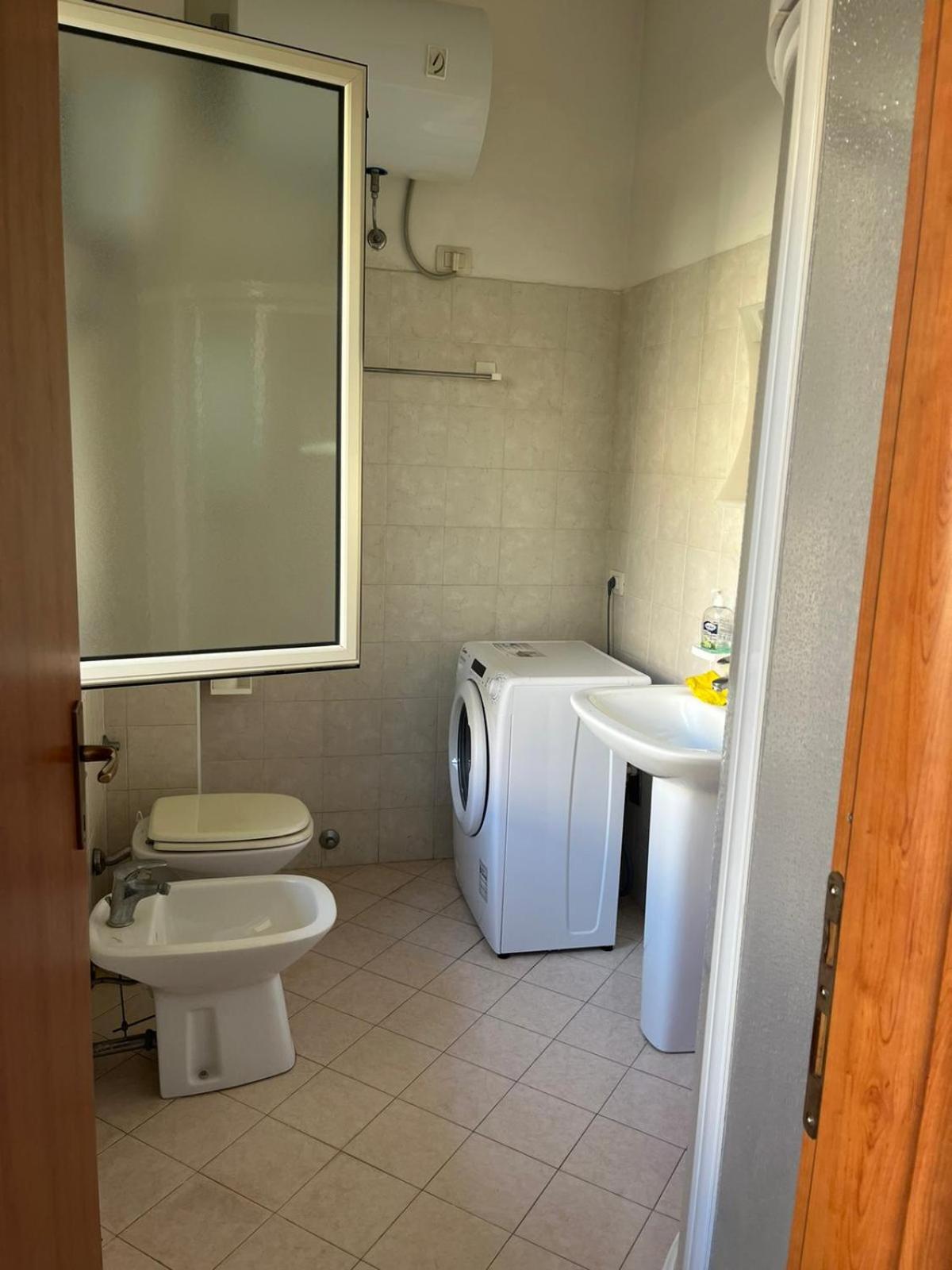Two-Bedroom Apartment - Photo 7