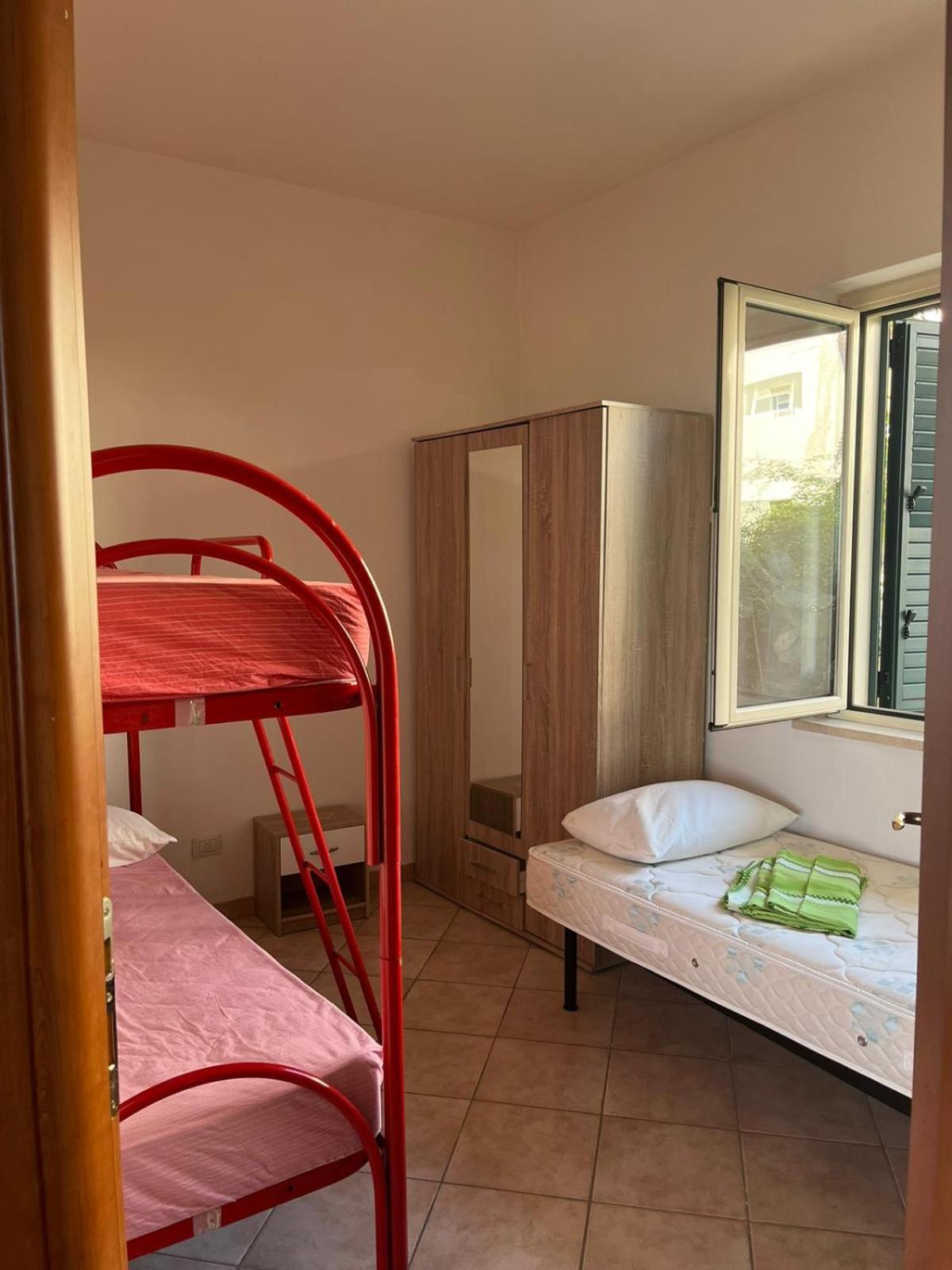 Two-Bedroom Apartment - Photo 4