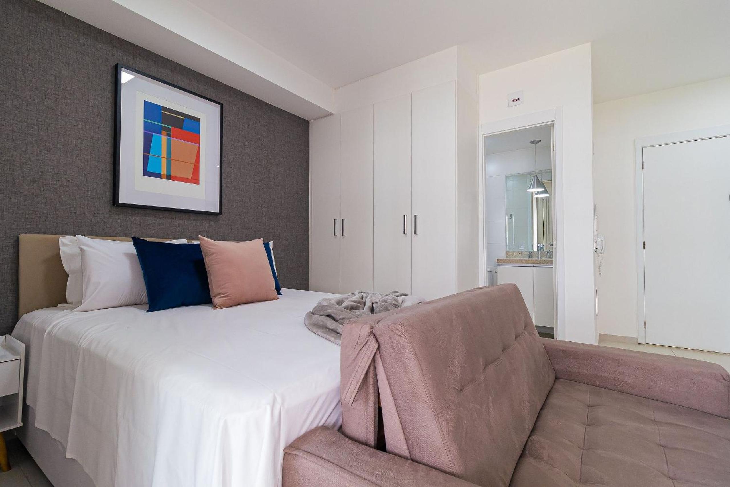 Studio Apartment - Photo 3