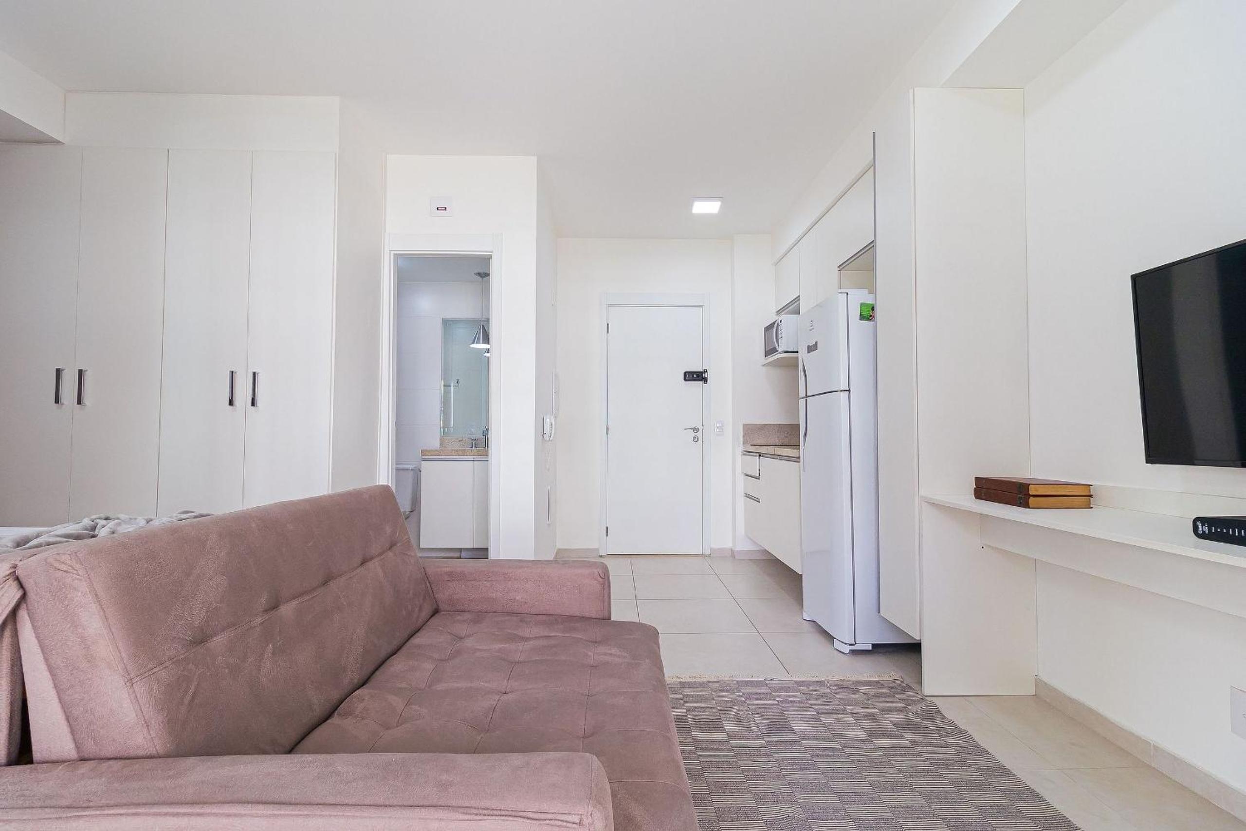 Studio Apartment - Photo 10