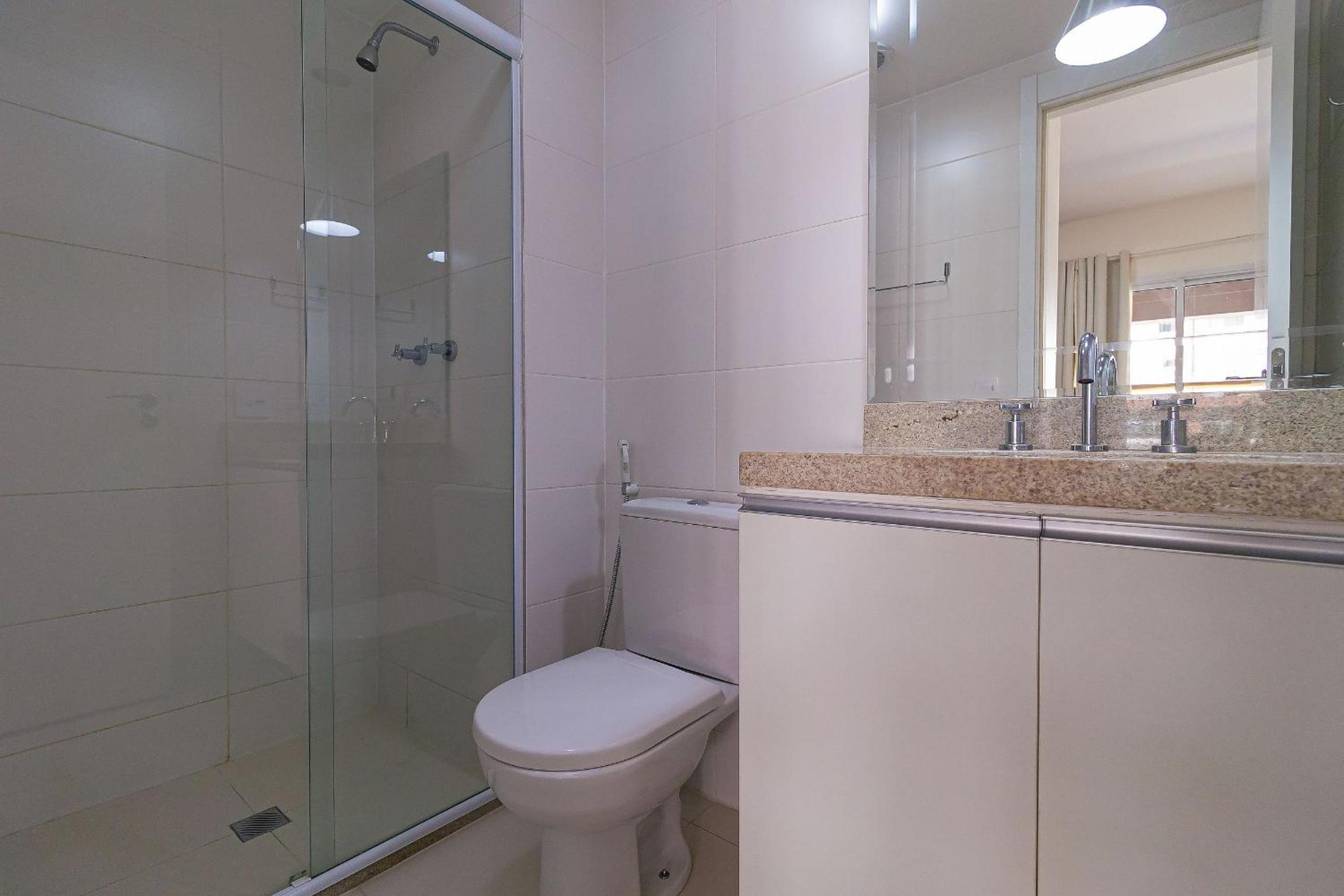 Studio Apartment - Photo 16