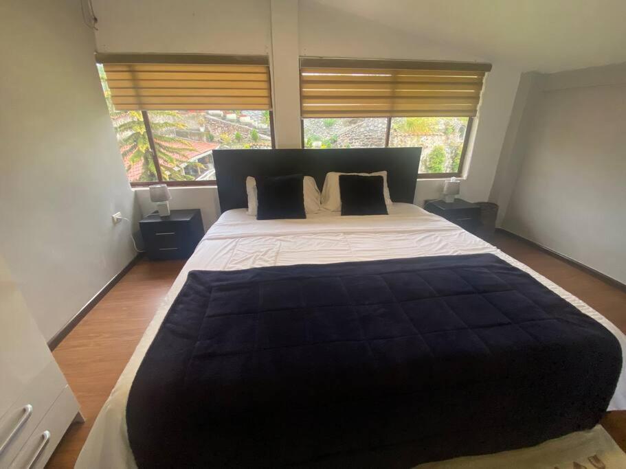Four-Bedroom House photo 1