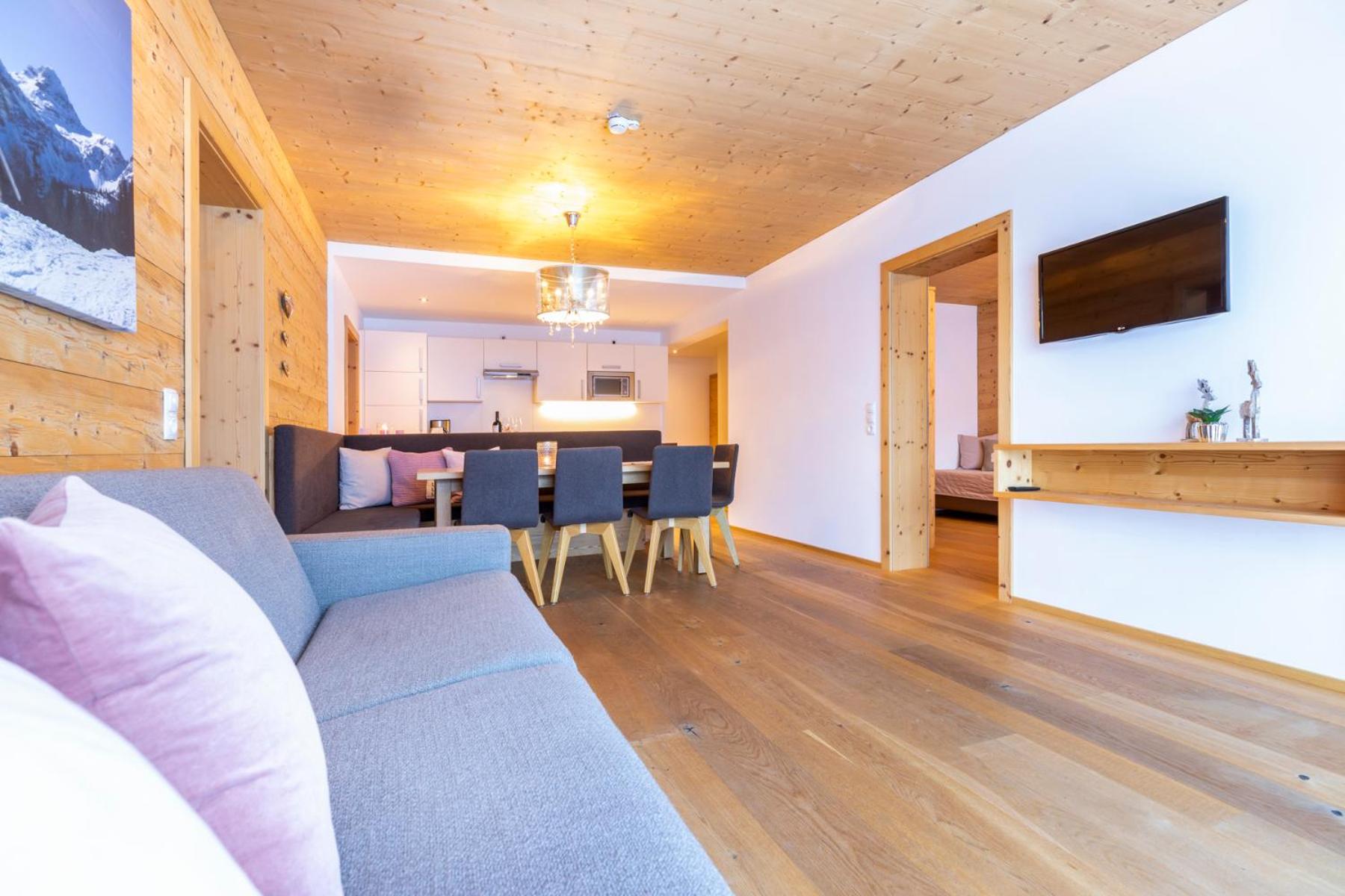 Superior Two-Bedroom Apartment with Balcony photo 1