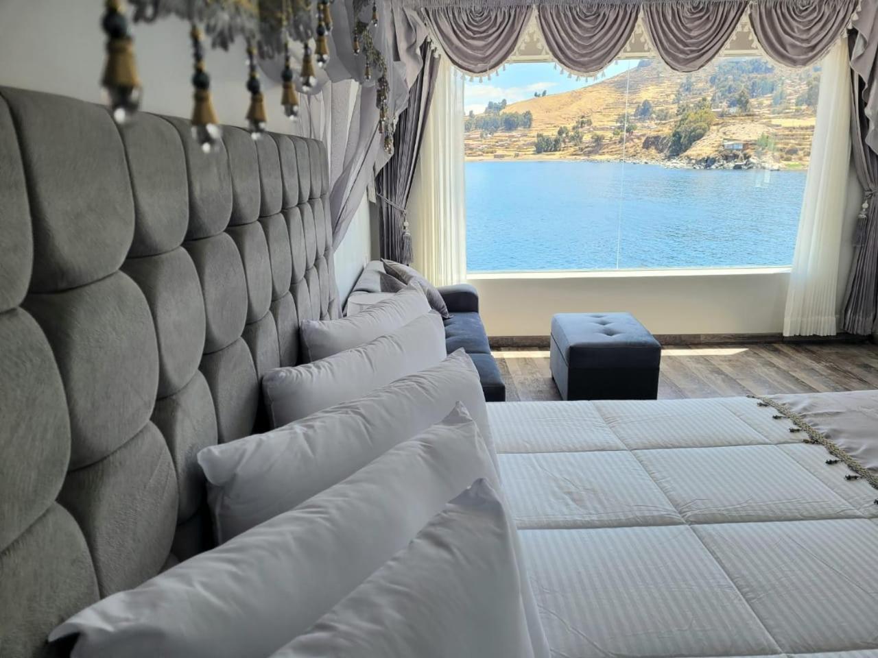 Deluxe Suite With Sea View