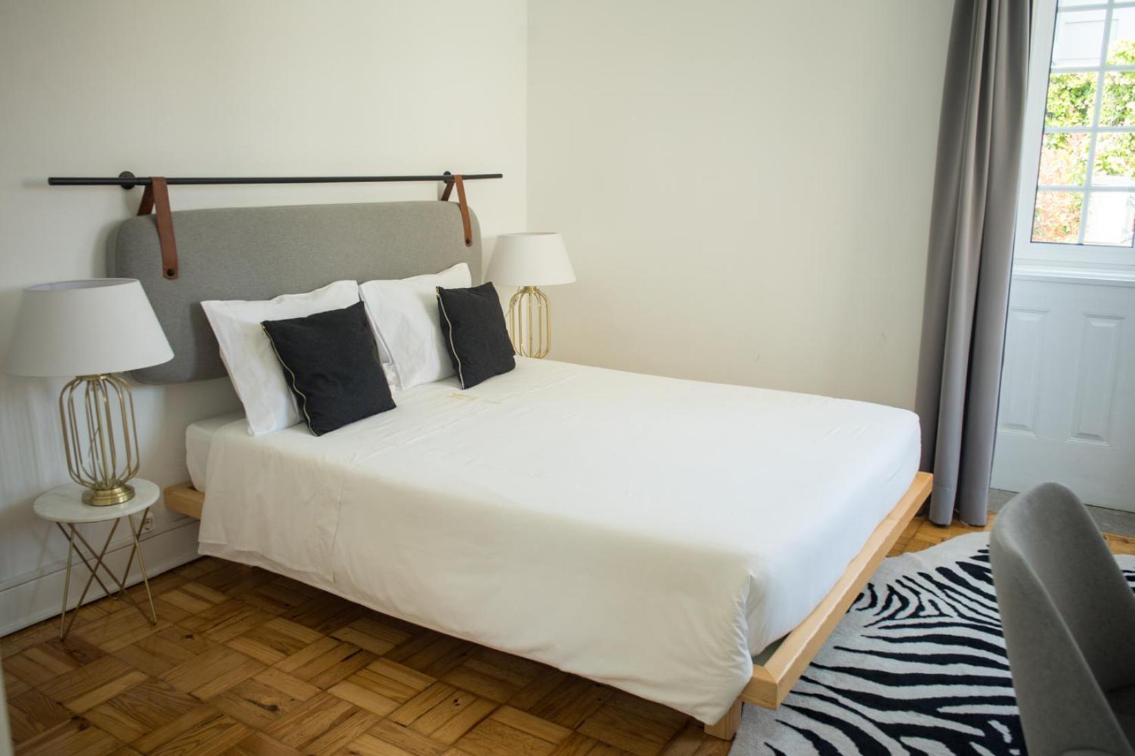 Queen Suite - Photo 1