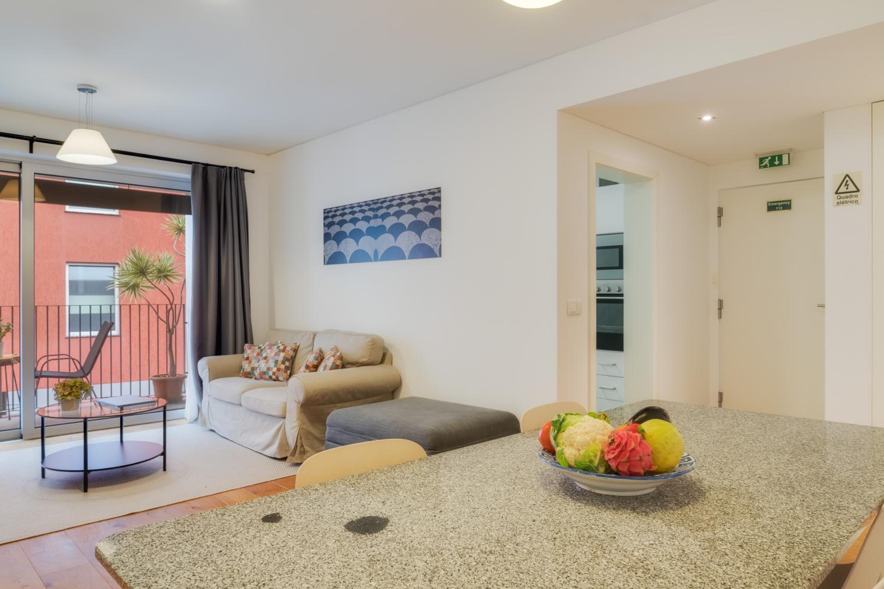 One-Bedroom Apartment