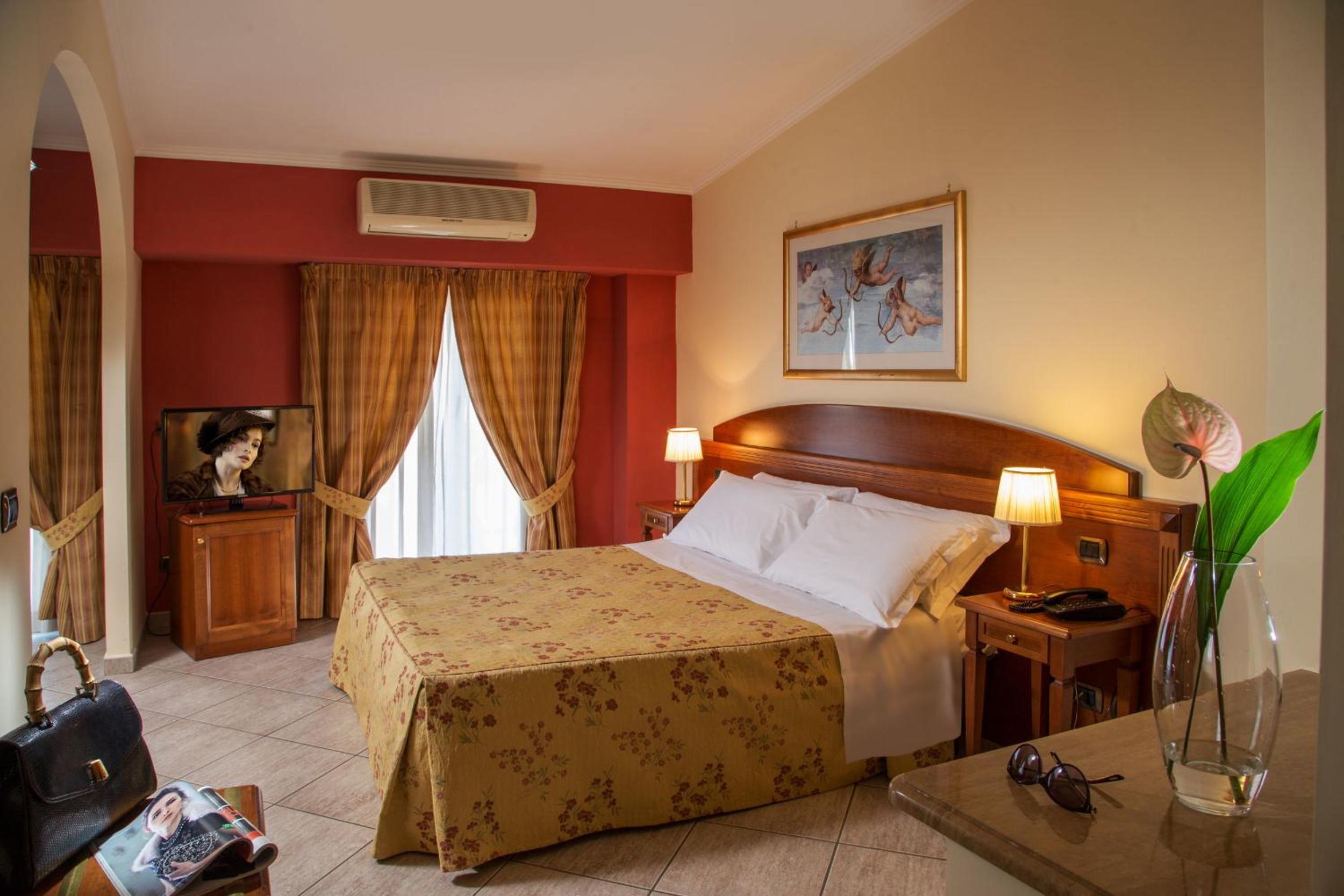 Quadruple Room - Photo 4