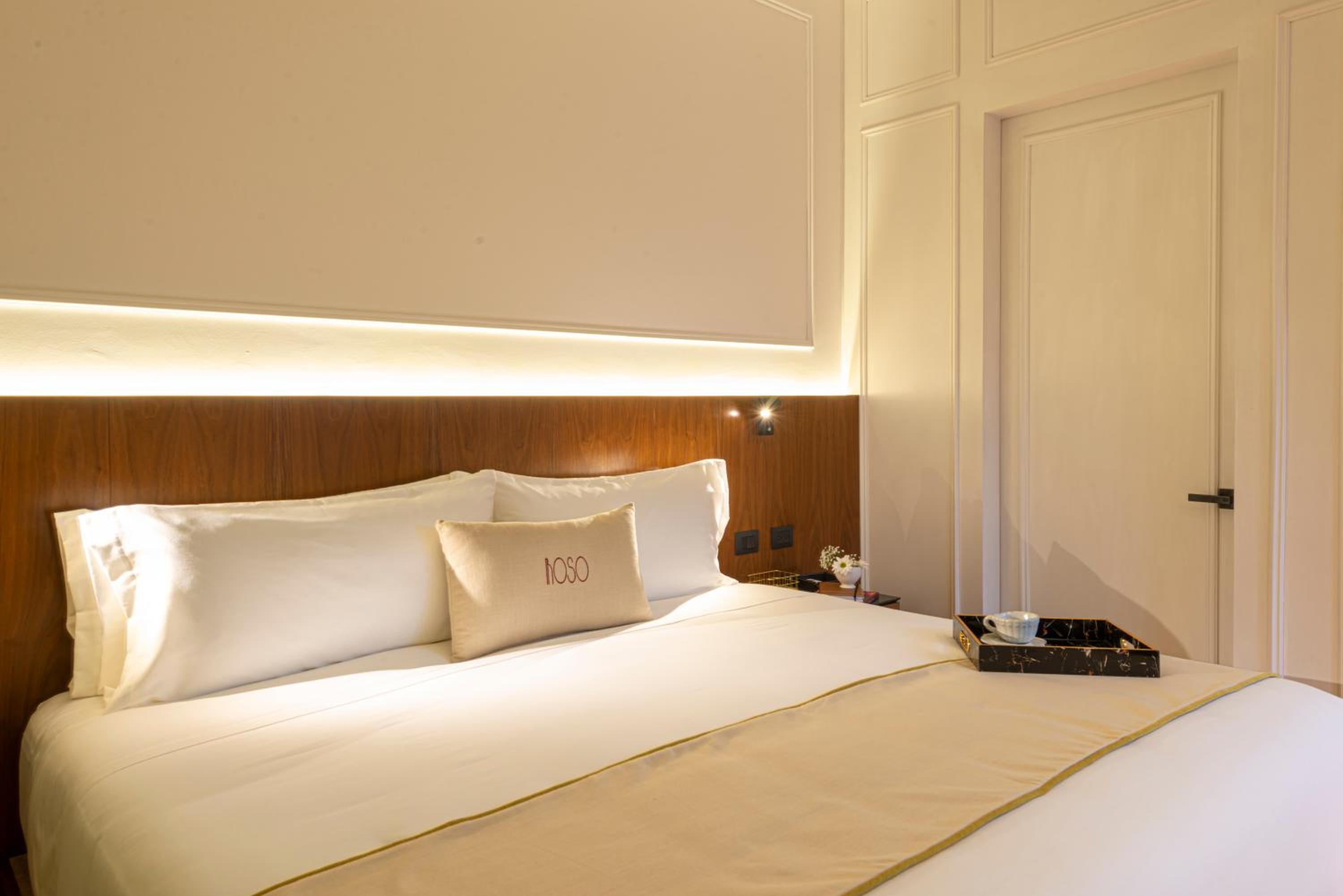 Deluxe Junior Suite photo 2