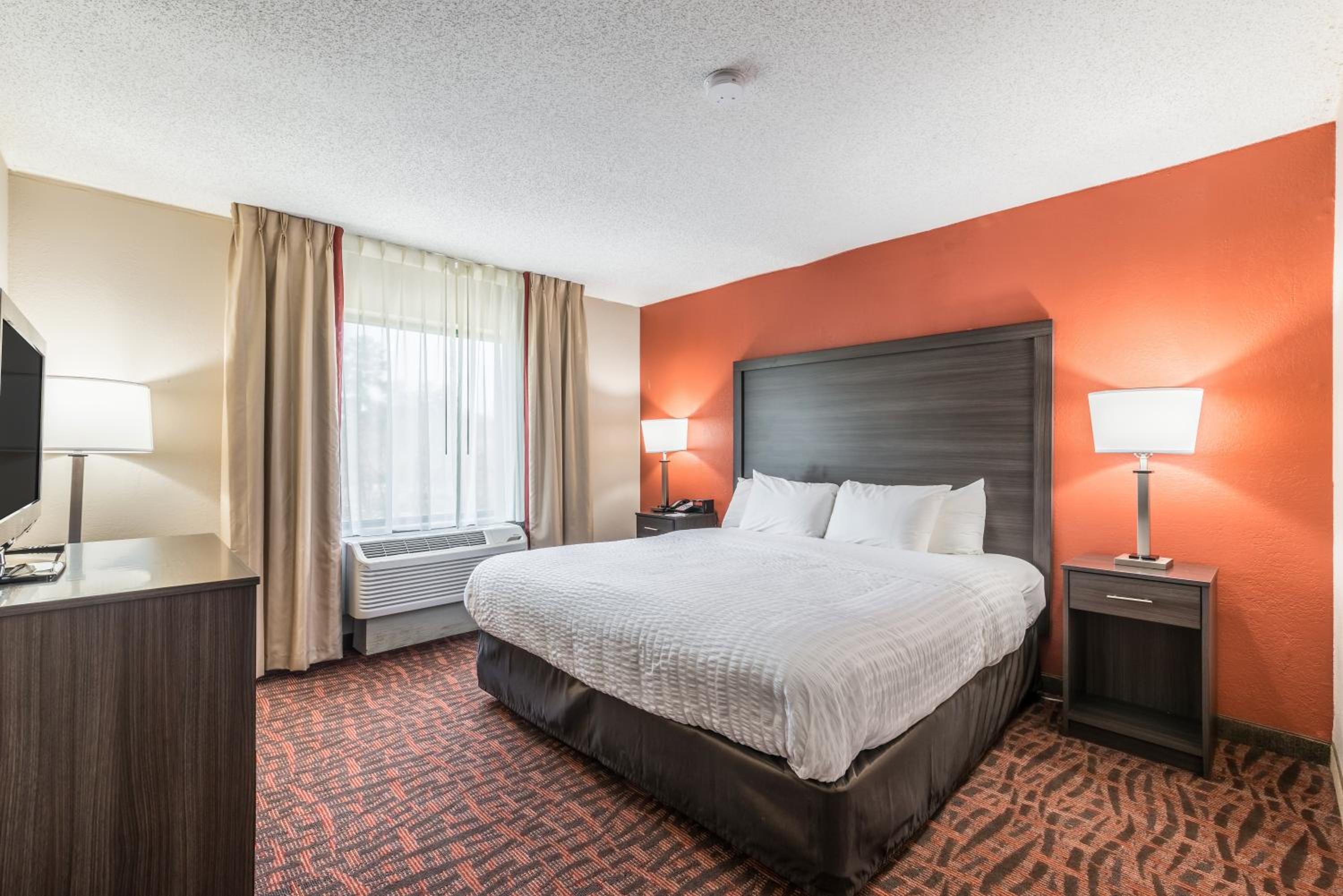 King Suite - Photo 1