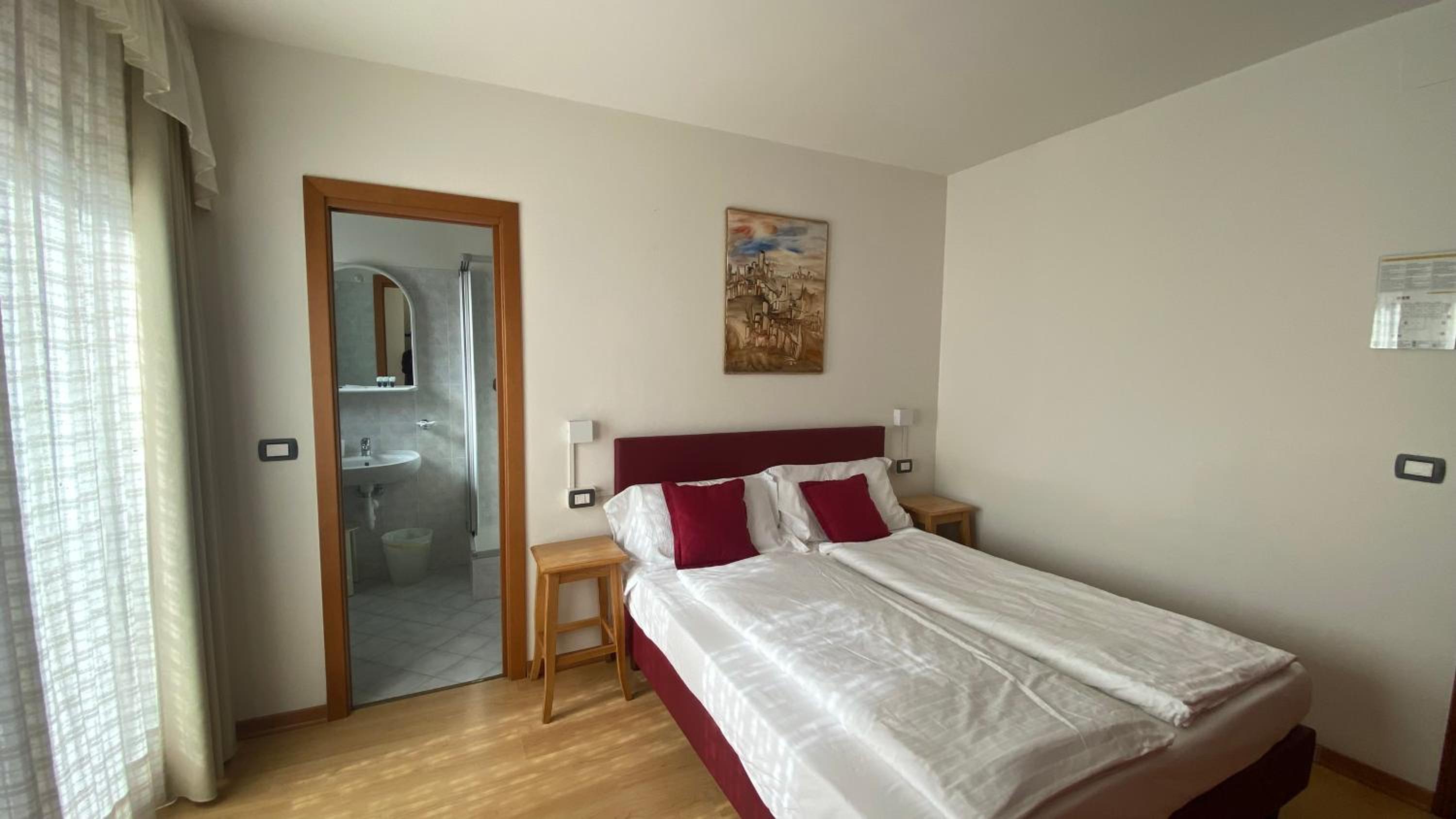 Double Room with Balcony photo 2