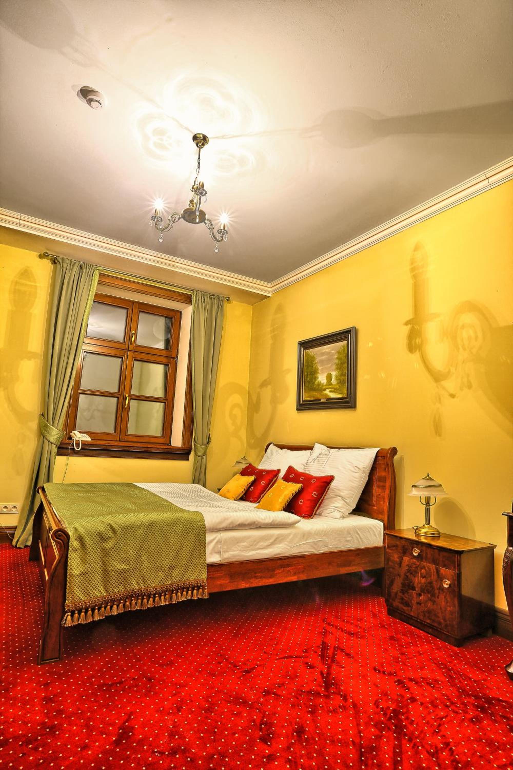 Deluxe Double Room - Photo 7