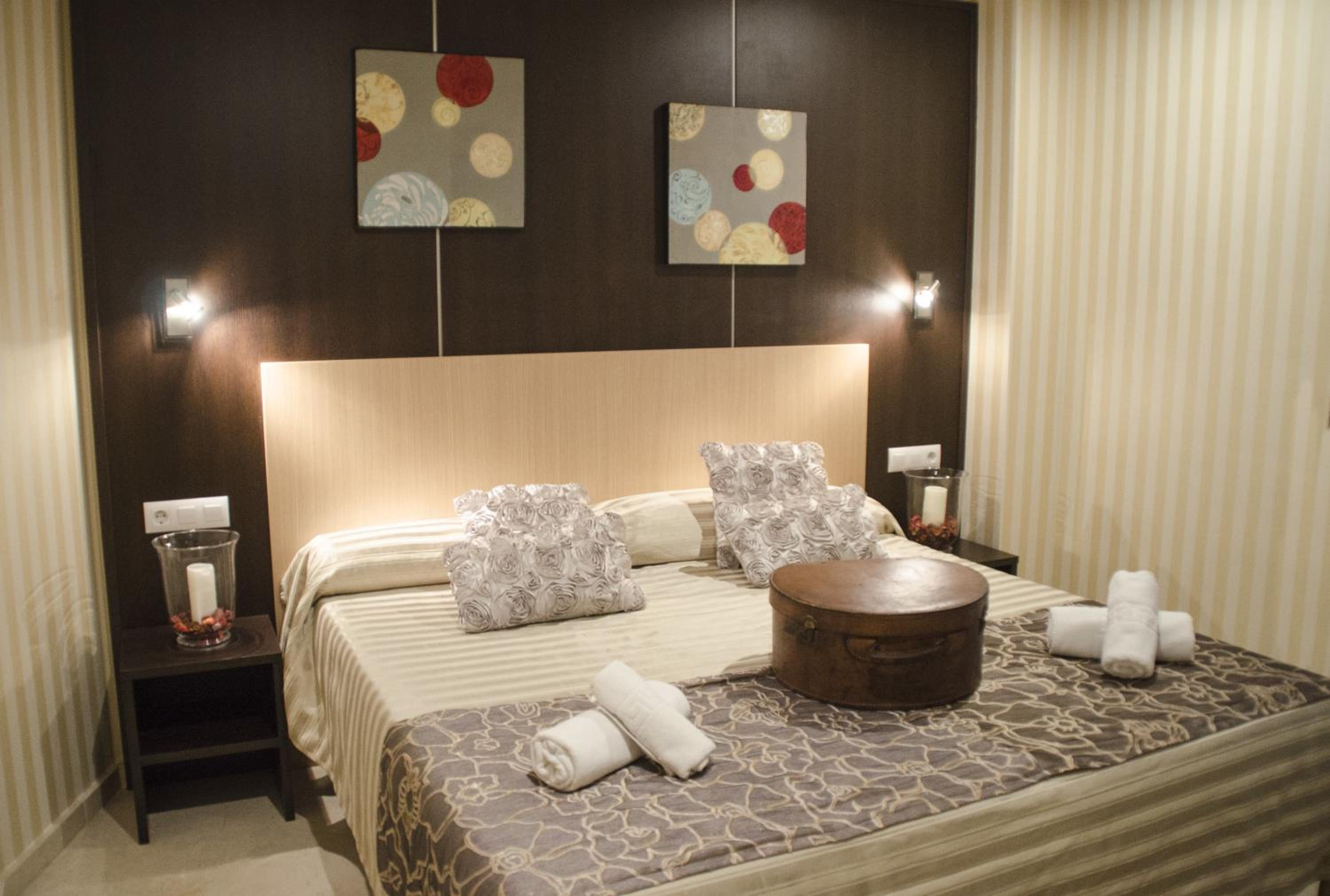 Double Room - Photo 5