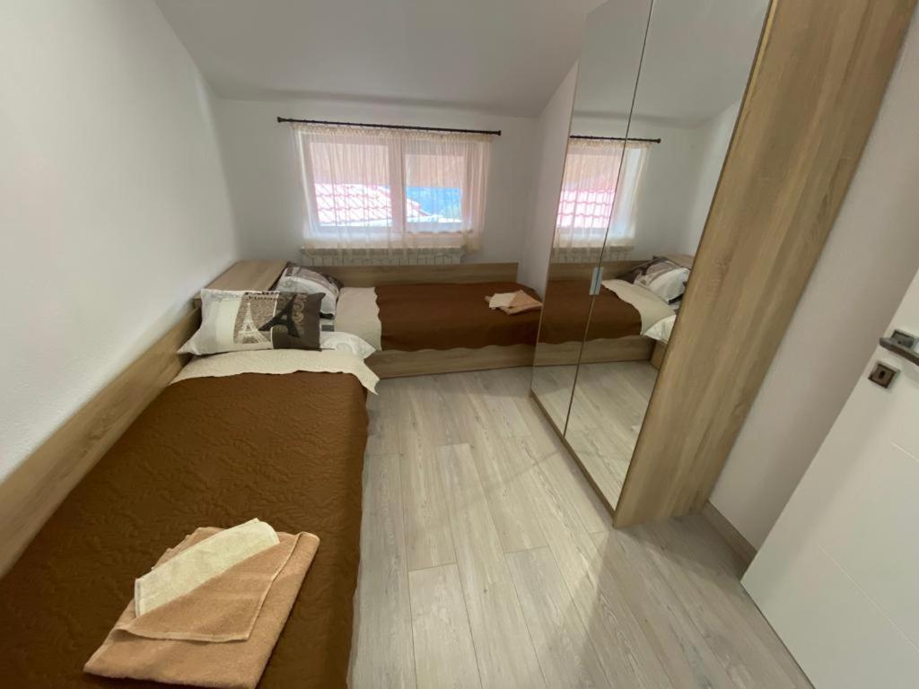 Four-Bedroom House photo 1