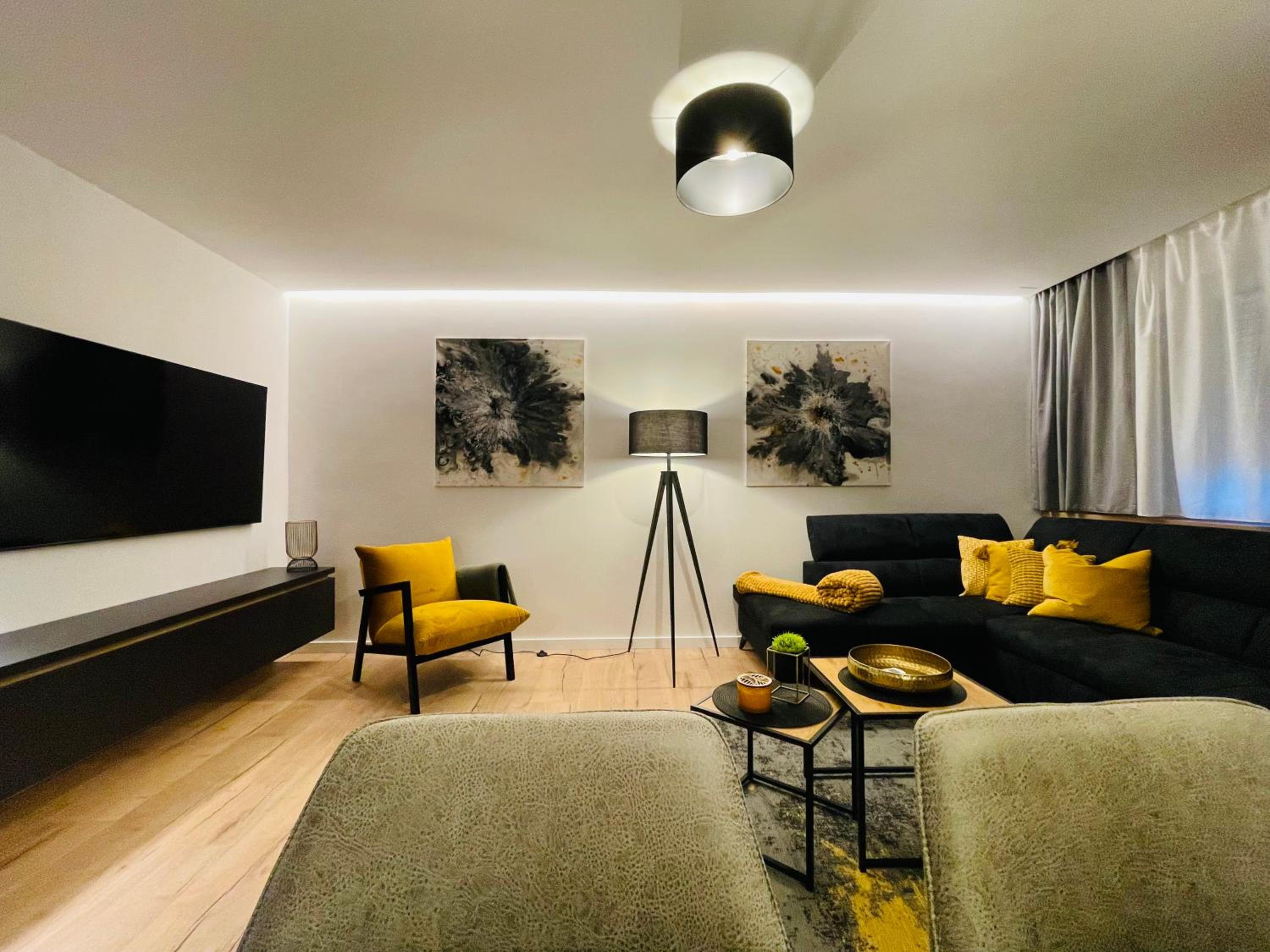 Two-Bedroom Apartment - Photo 4