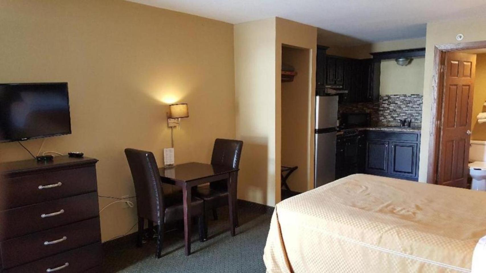 Double Room photo 3