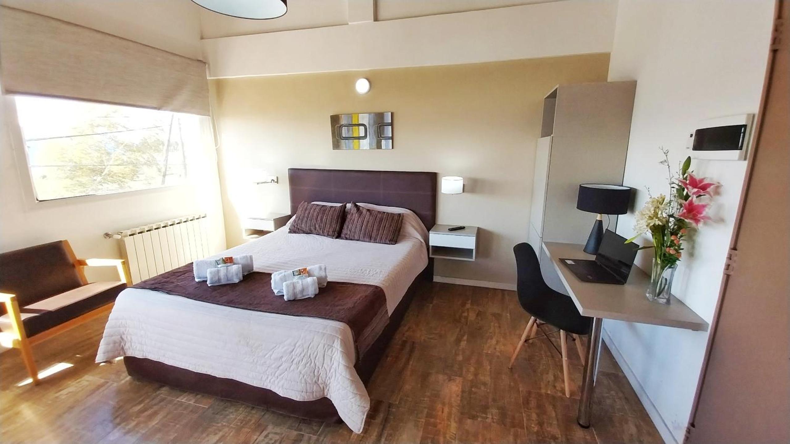 Deluxe Suite with Spa Bath