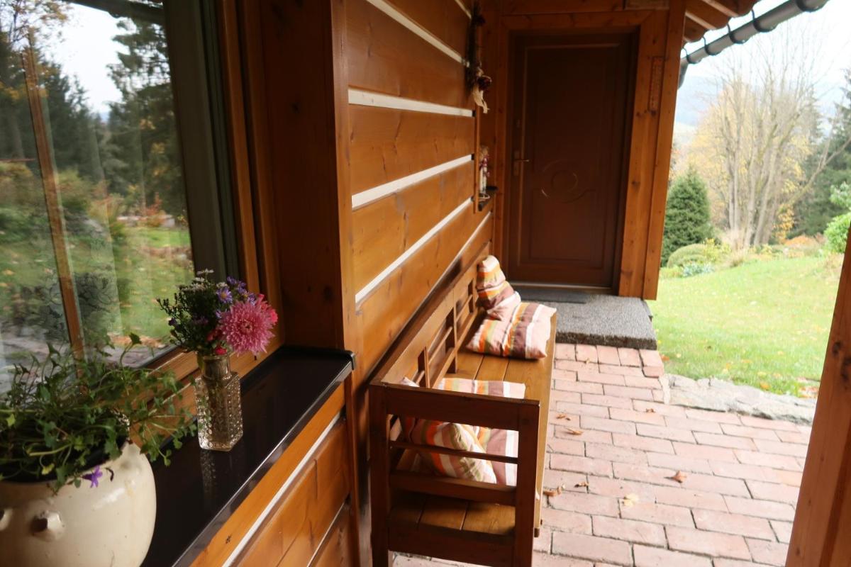 Three-Bedroom Apartment with Terrace photo 1