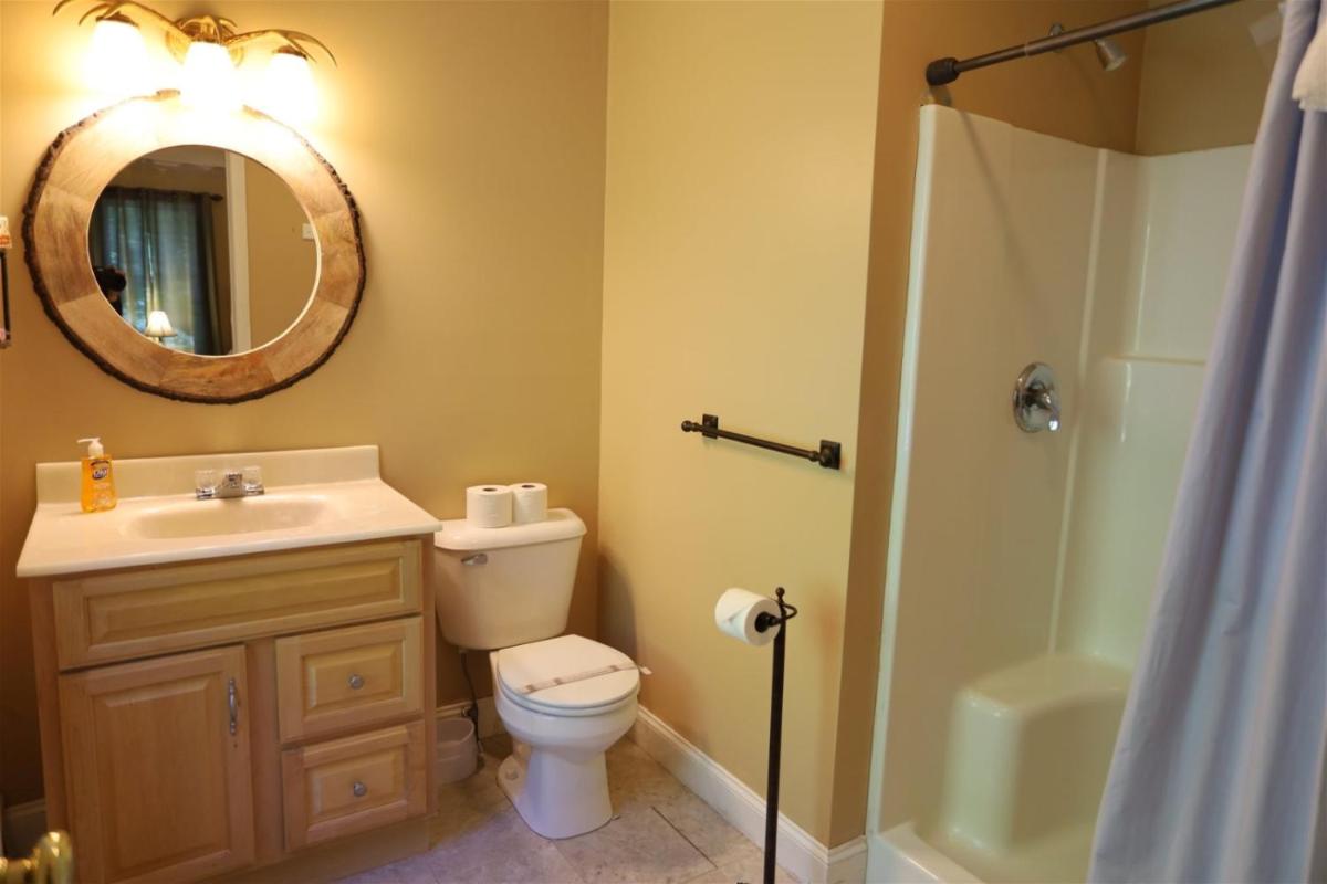 Three-Bedroom Holiday Home  photo 2