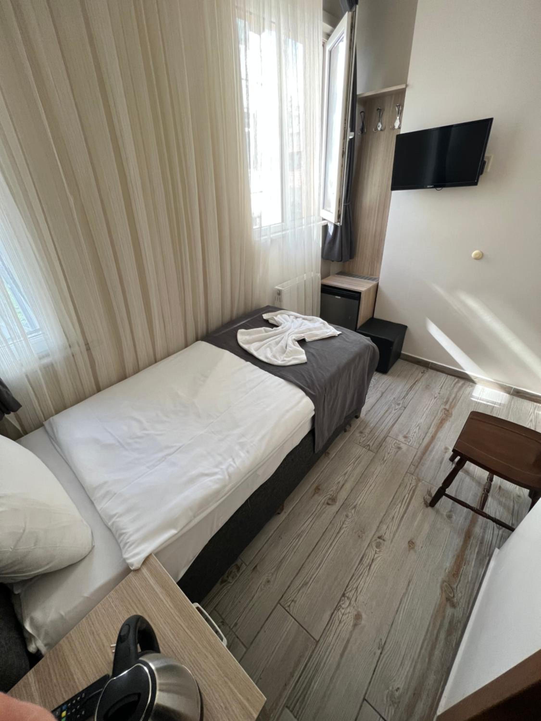 Standard Single Room photo 3