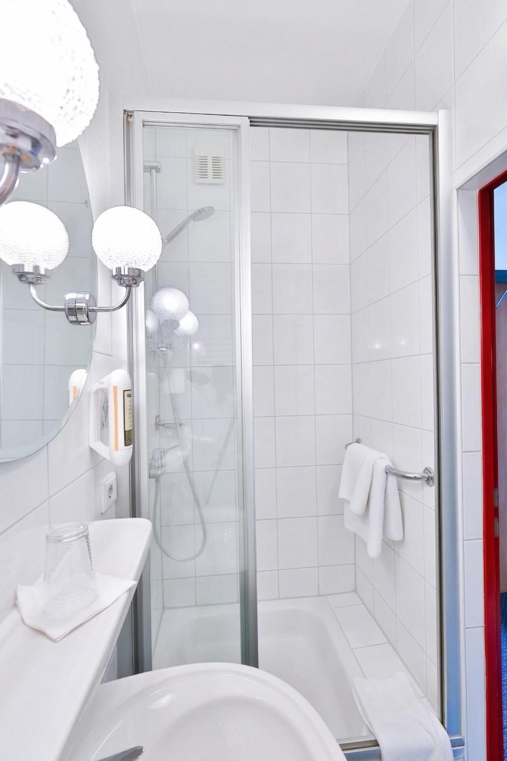 Single Room with Bathroom