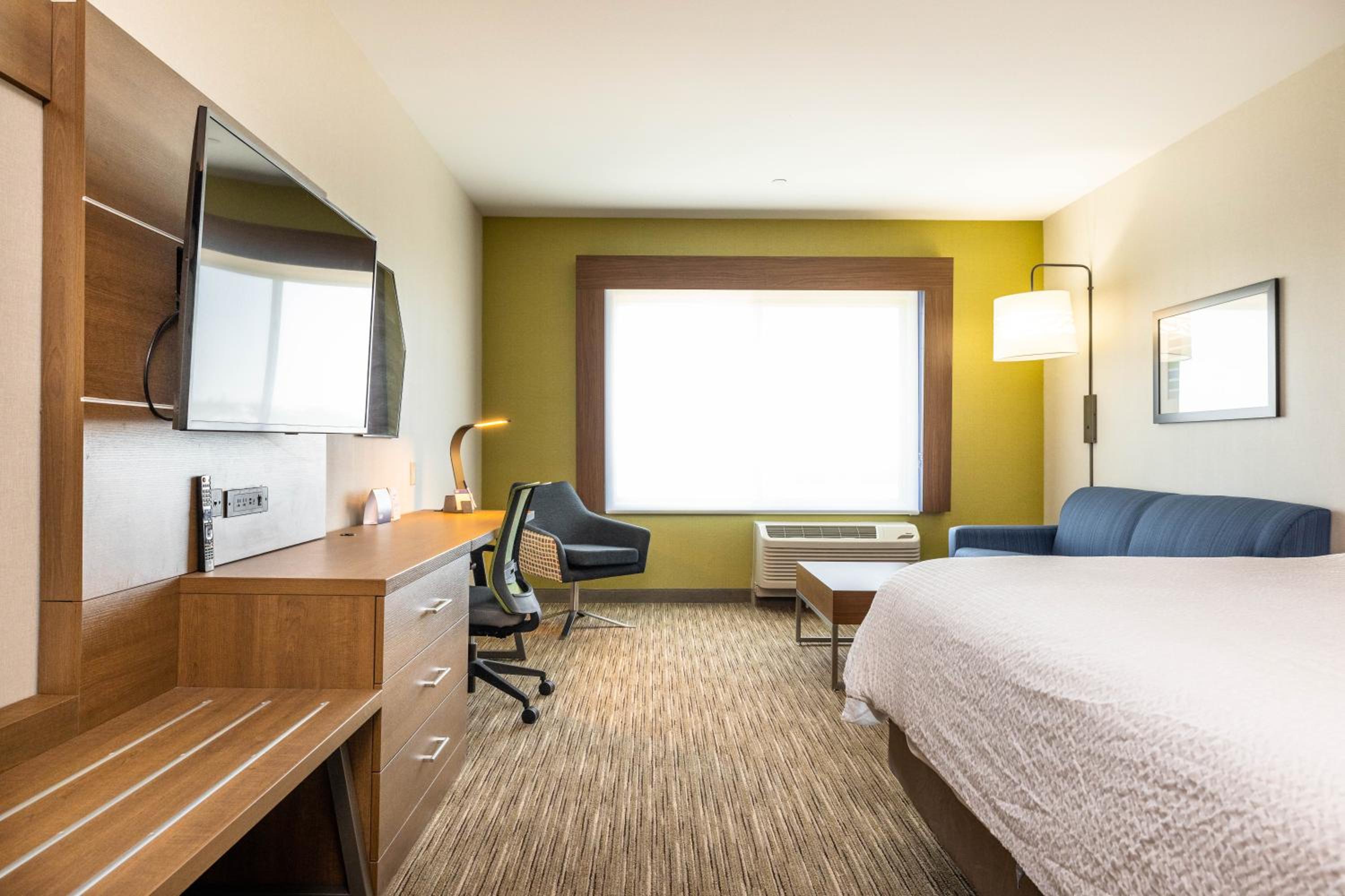 King Suite with Sofa Bed - Photo 1