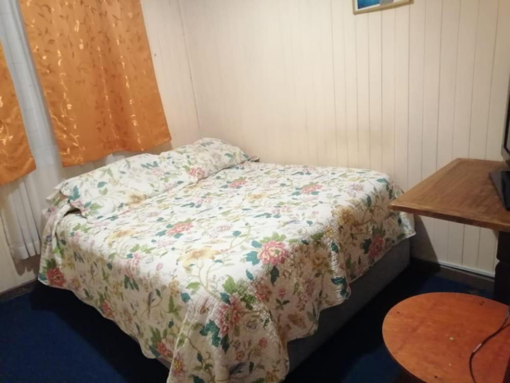 Quadruple Room with Shared Bathroom photo 3