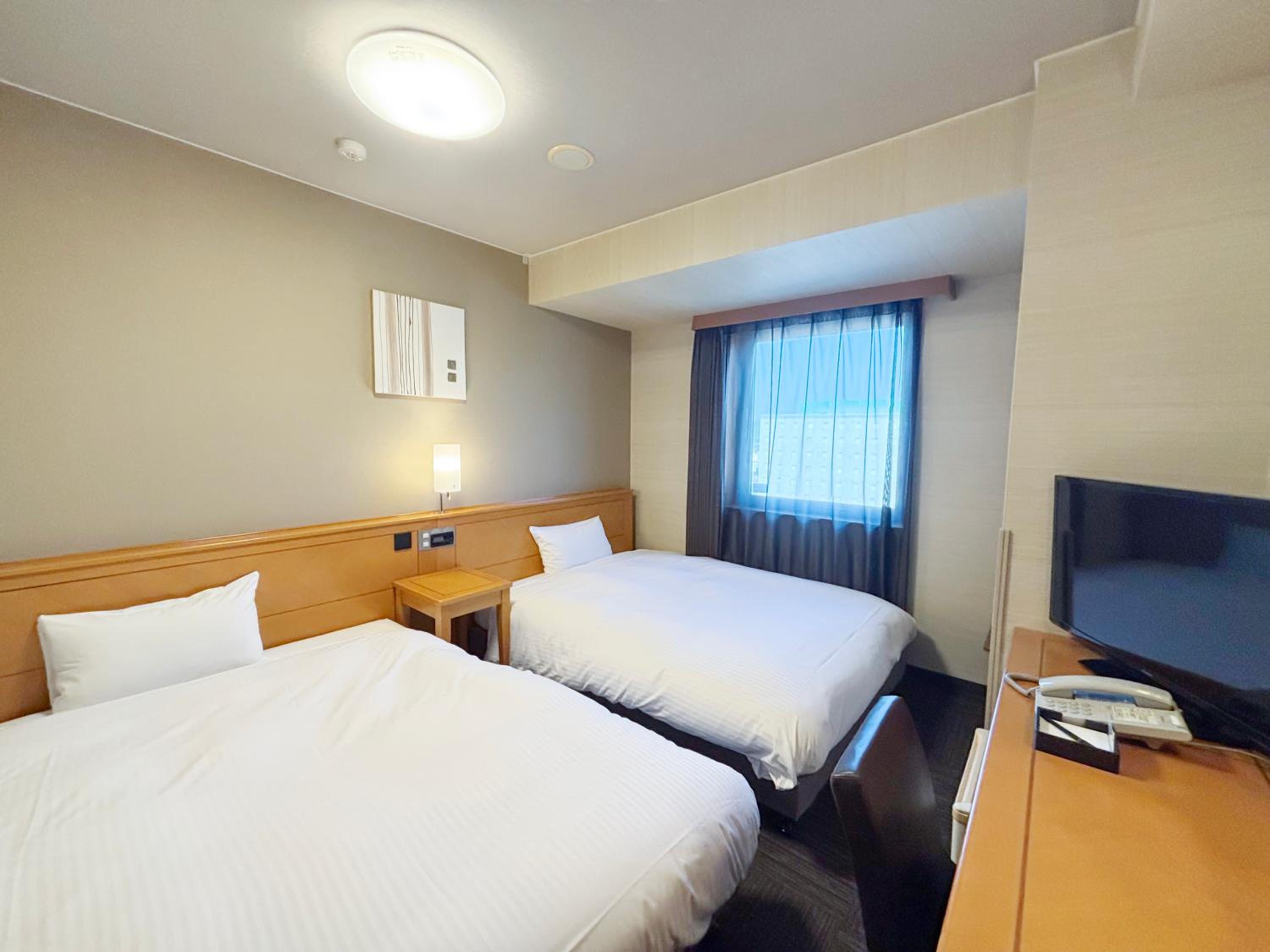Twin Room - Smoking - Heated Tobacco Only