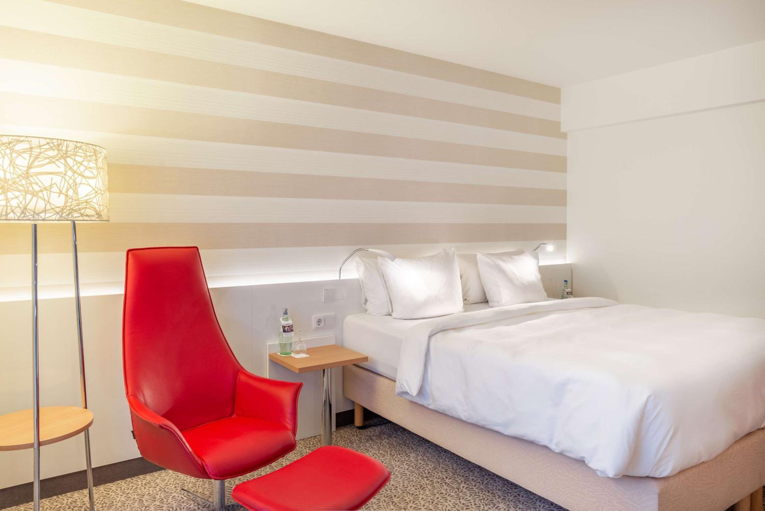 Standard Room - Photo 32