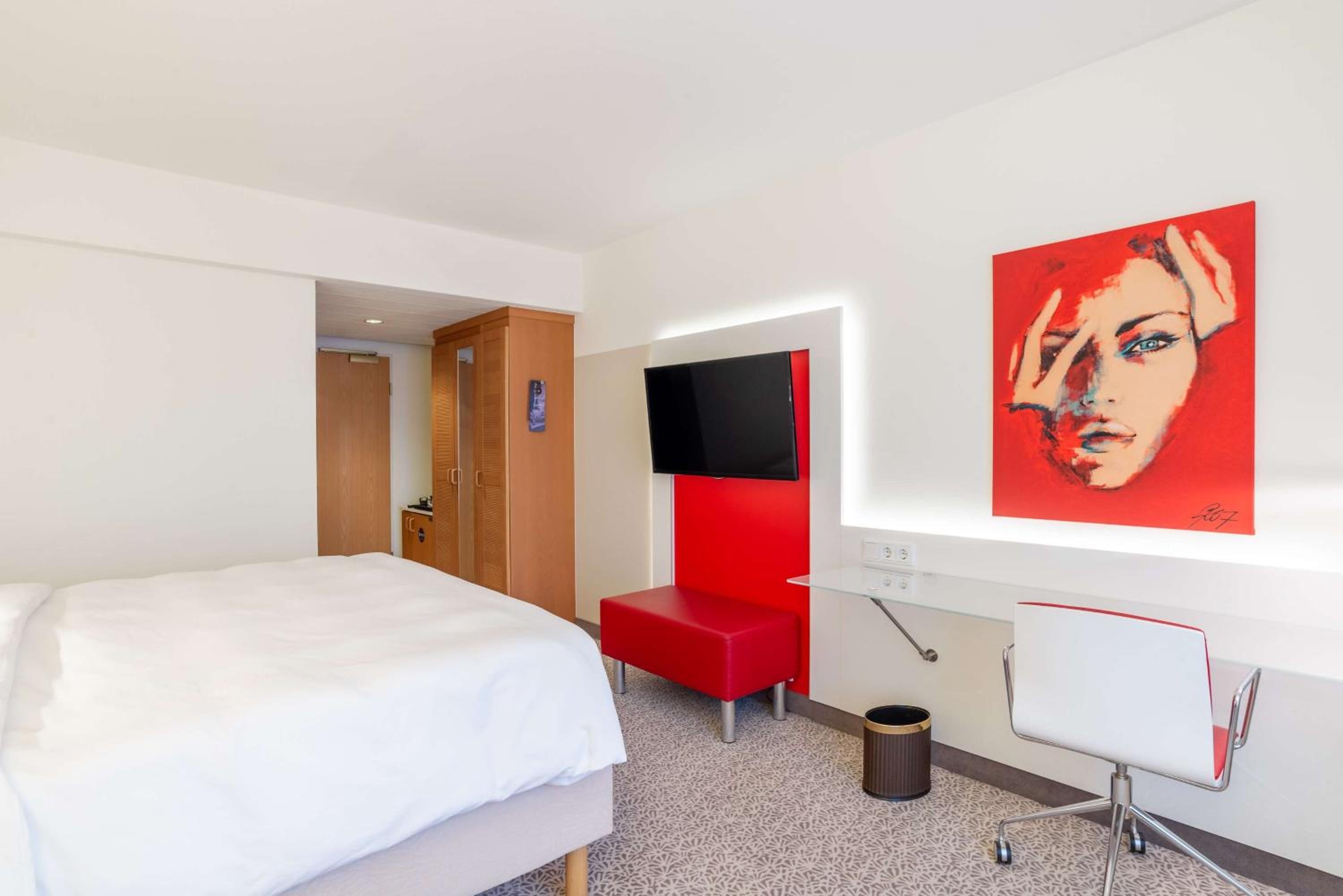 Standard Room - Photo 24