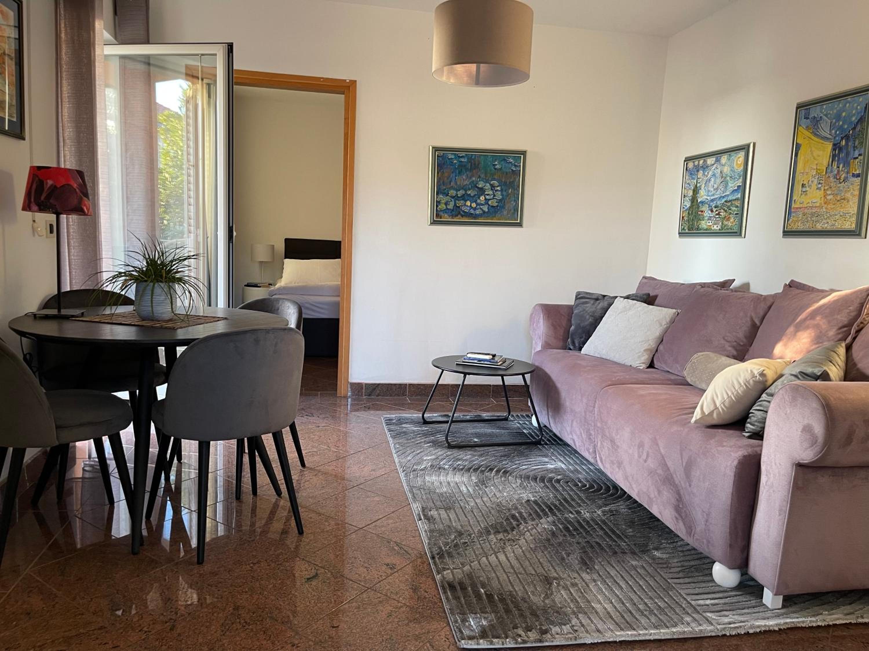 Superior One-Bedroom Apartment with Sea View photo 1