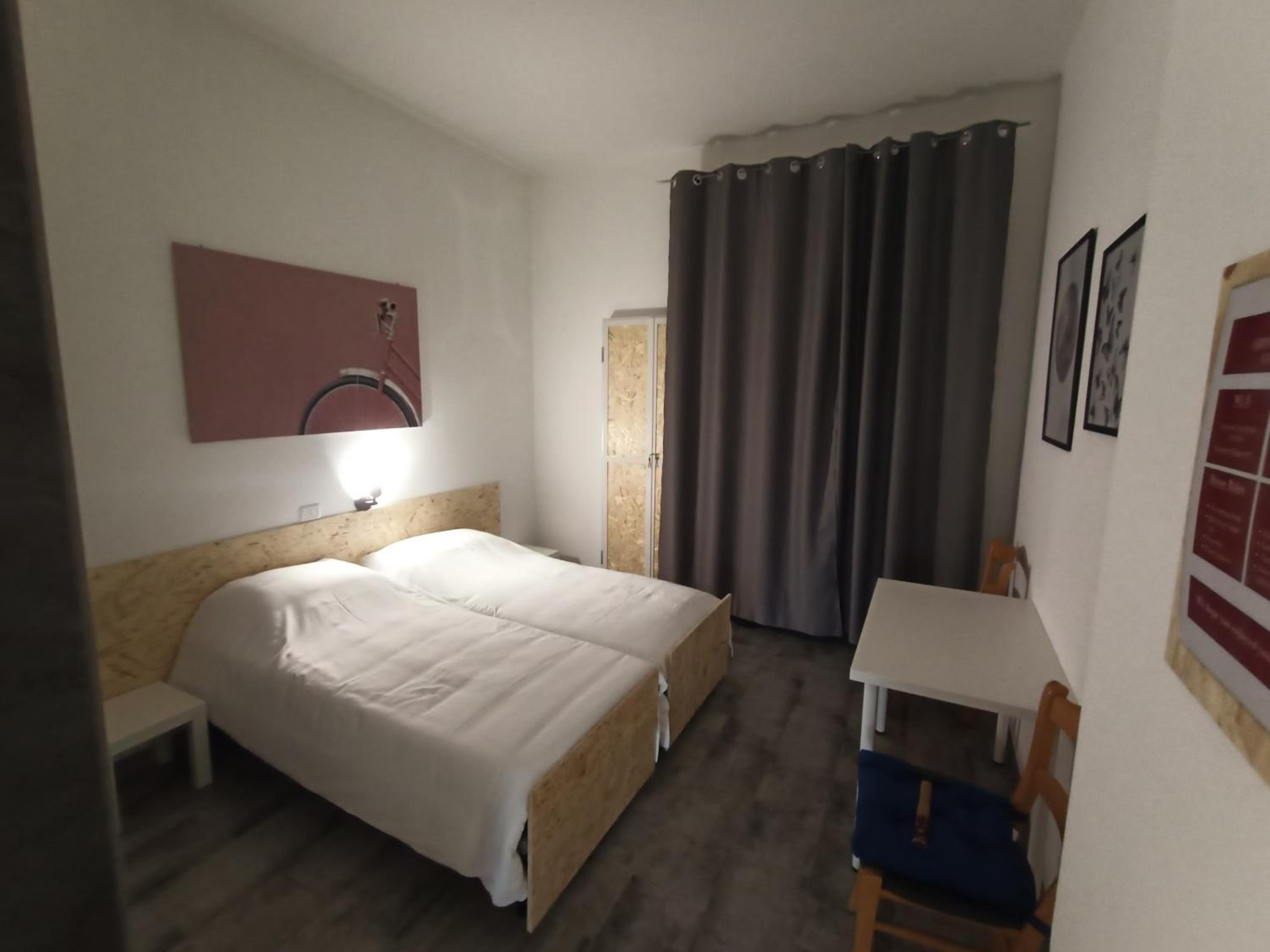 Double or Twin Room with Private Bathroom